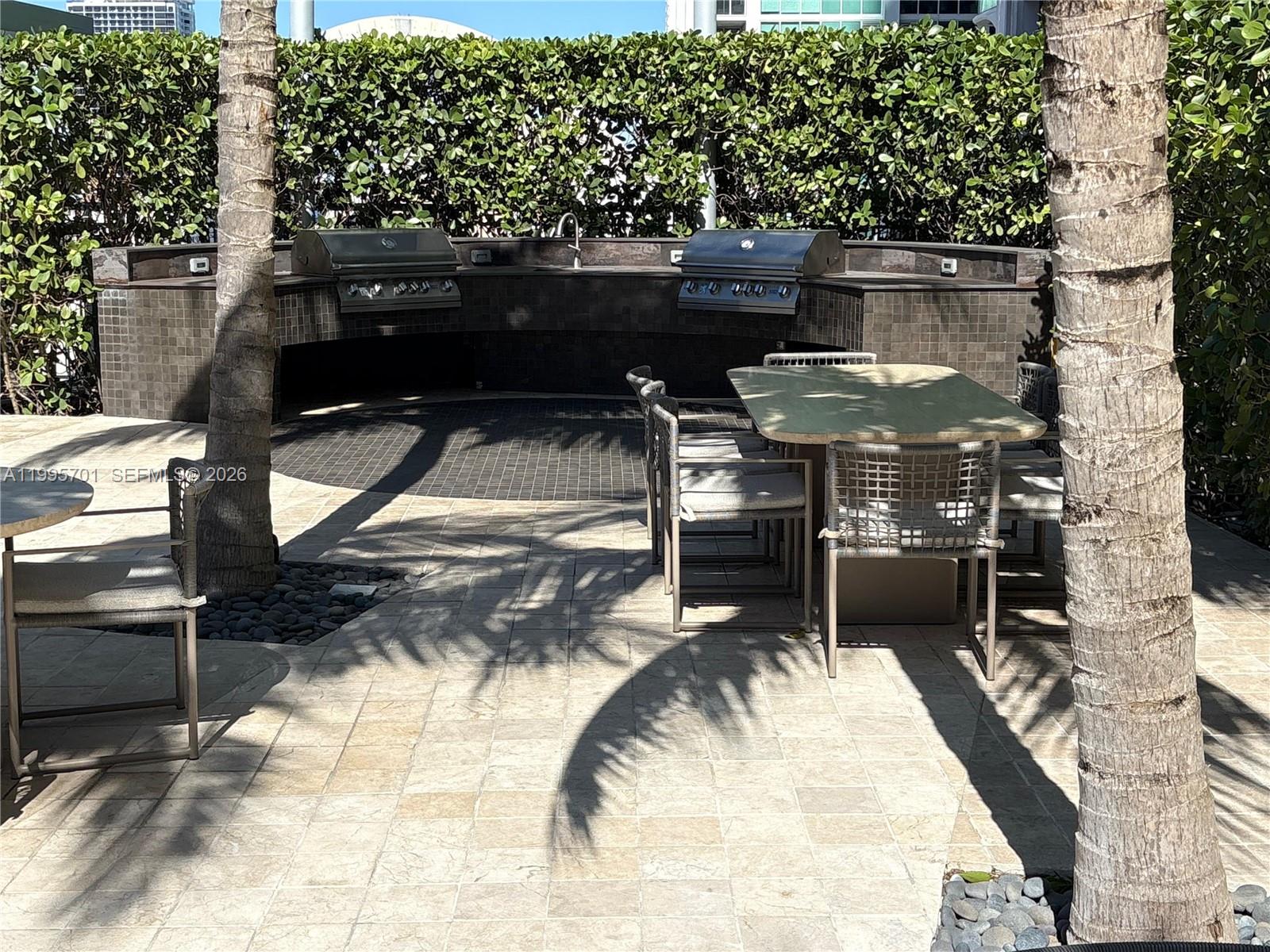 900 BISCAYNE BAY CONDO - Residential Lease