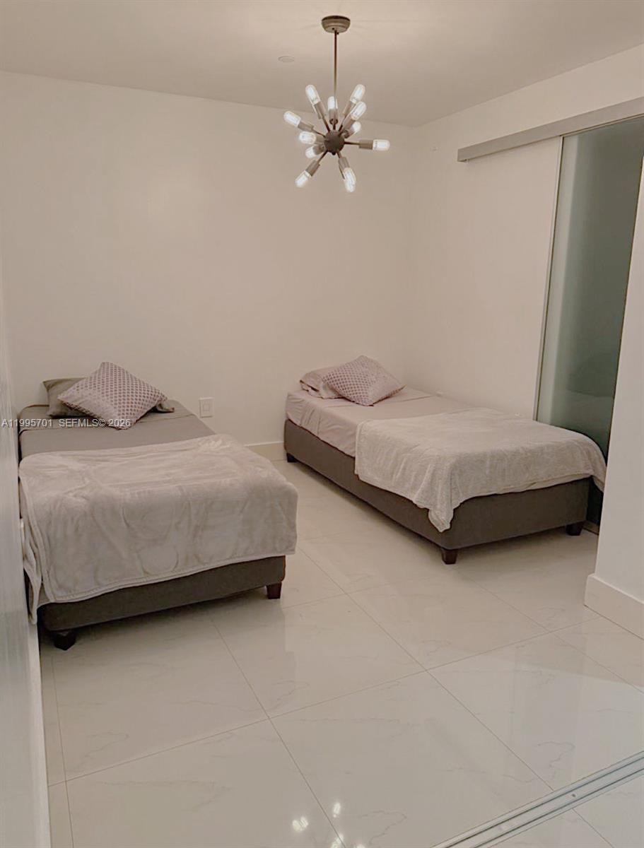 900 BISCAYNE BAY CONDO - Residential Lease