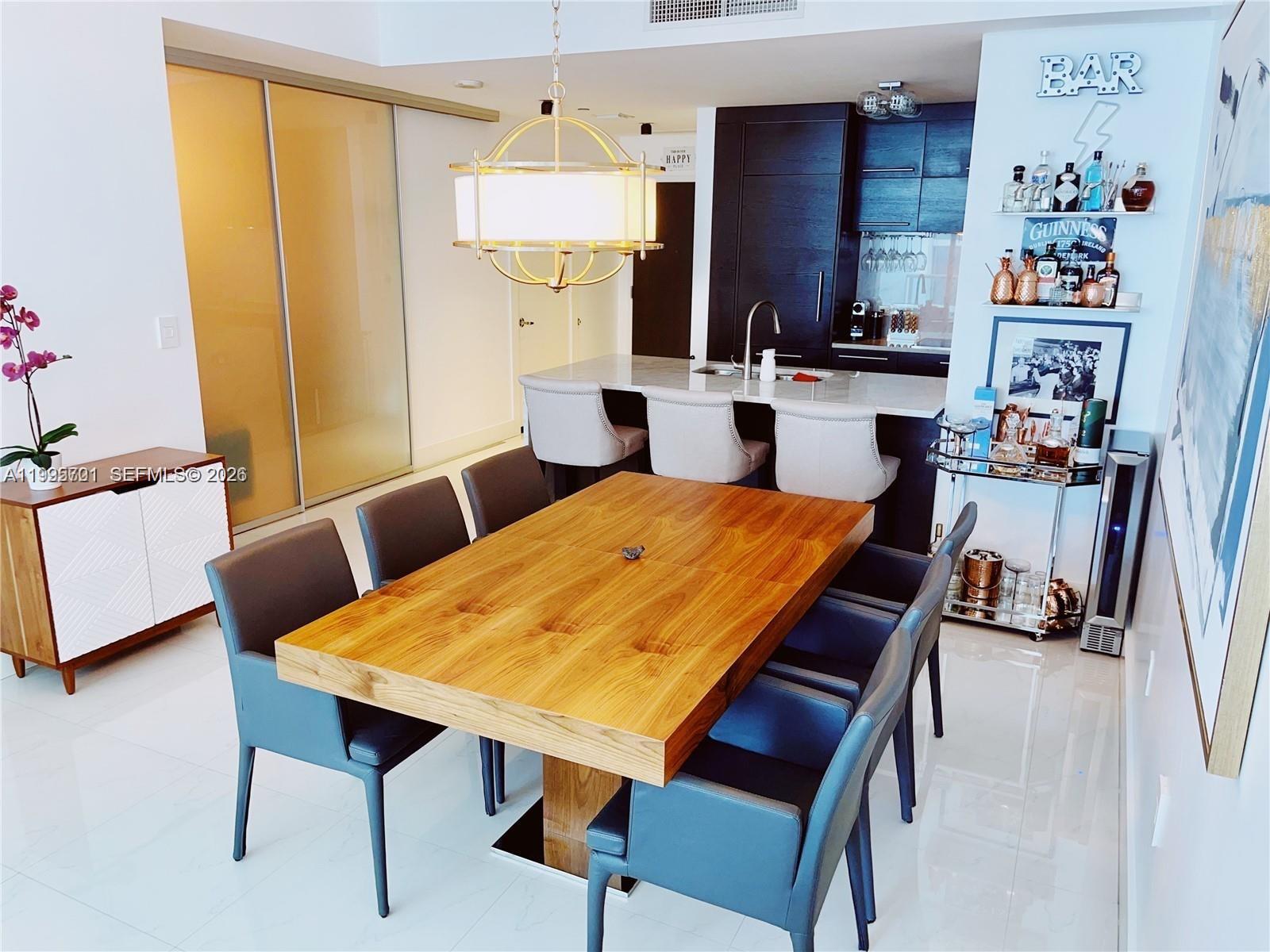 900 Biscayne Blvd 4410