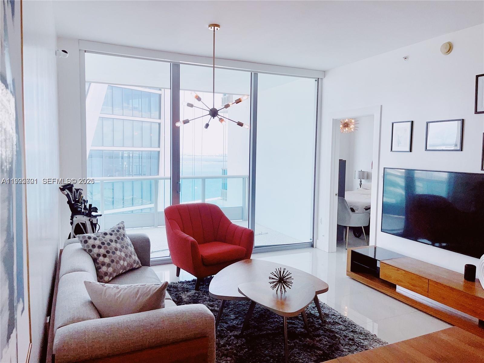 900 BISCAYNE BAY CONDO - Residential Lease