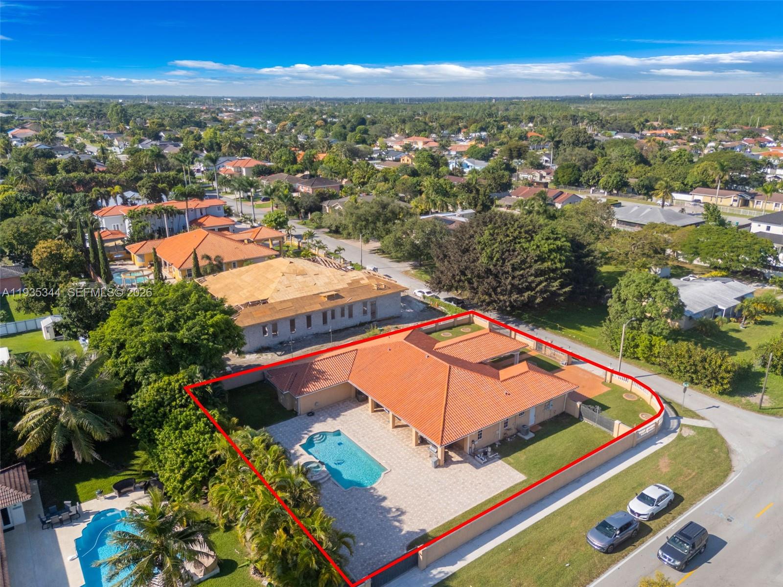 SOUTH SPRINGS HOMES - Residential