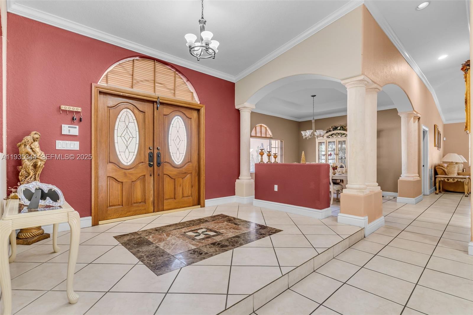 SOUTH SPRINGS HOMES - Residential