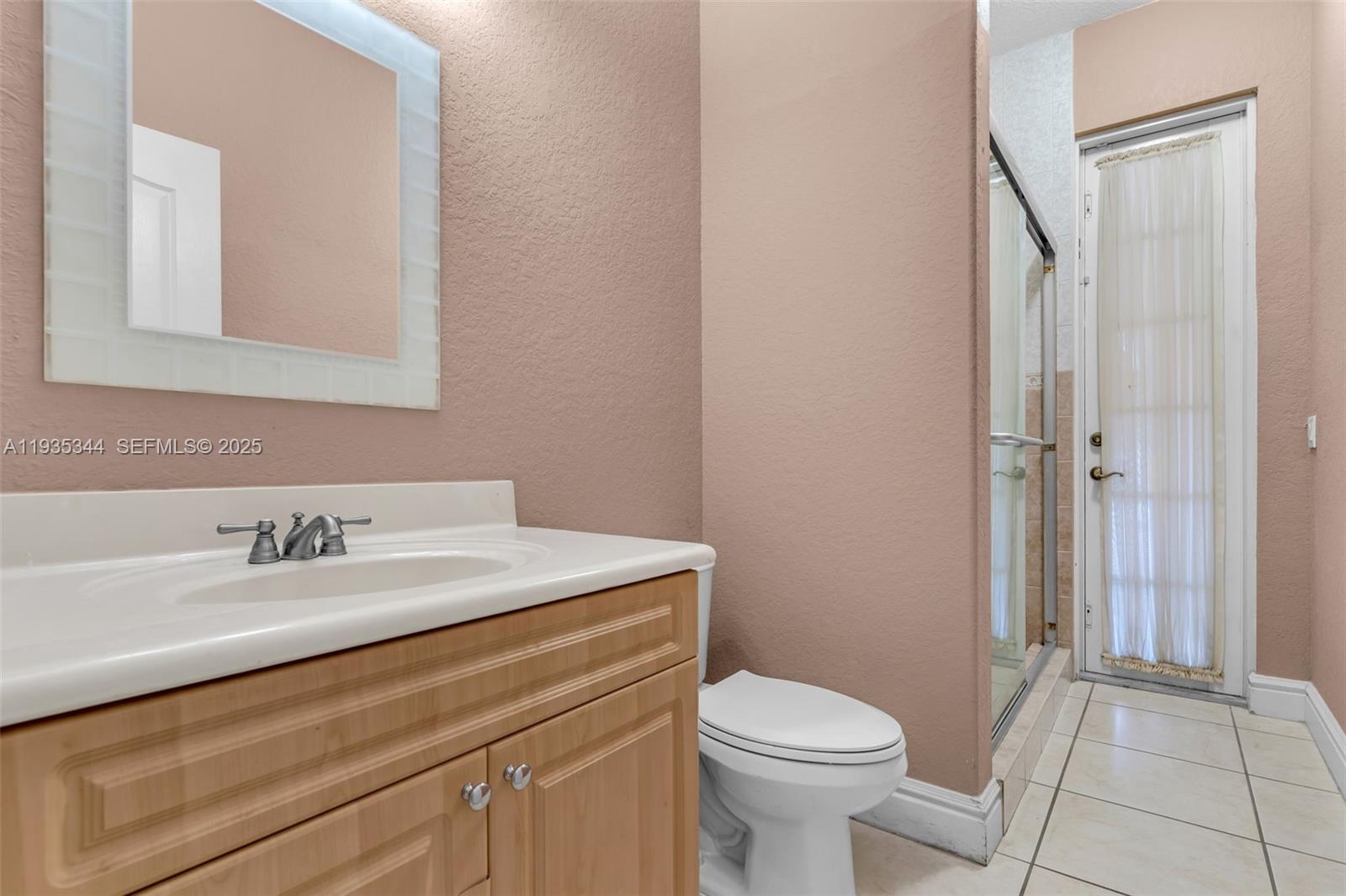 SOUTH SPRINGS HOMES - Residential