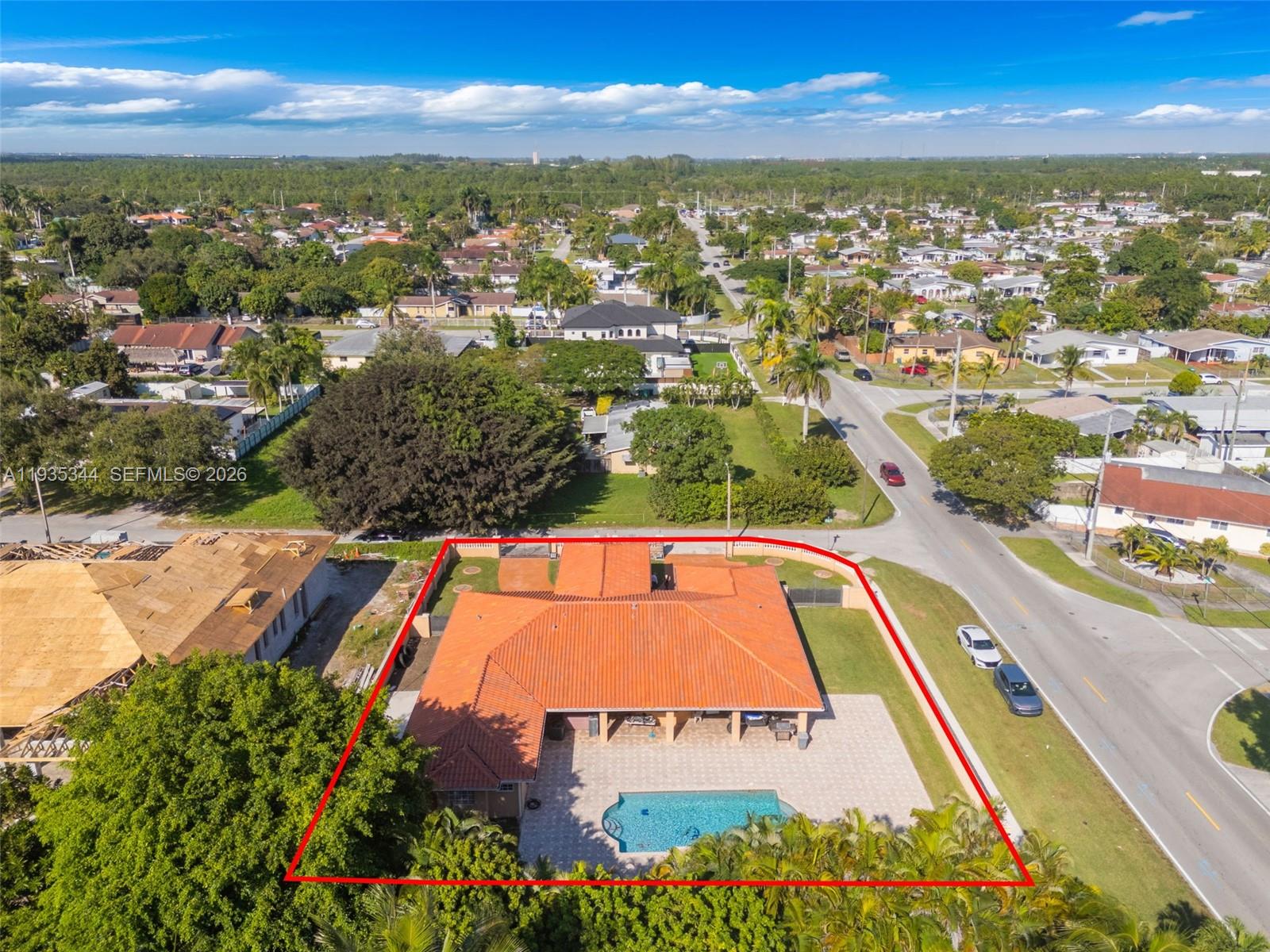 SOUTH SPRINGS HOMES - Residential