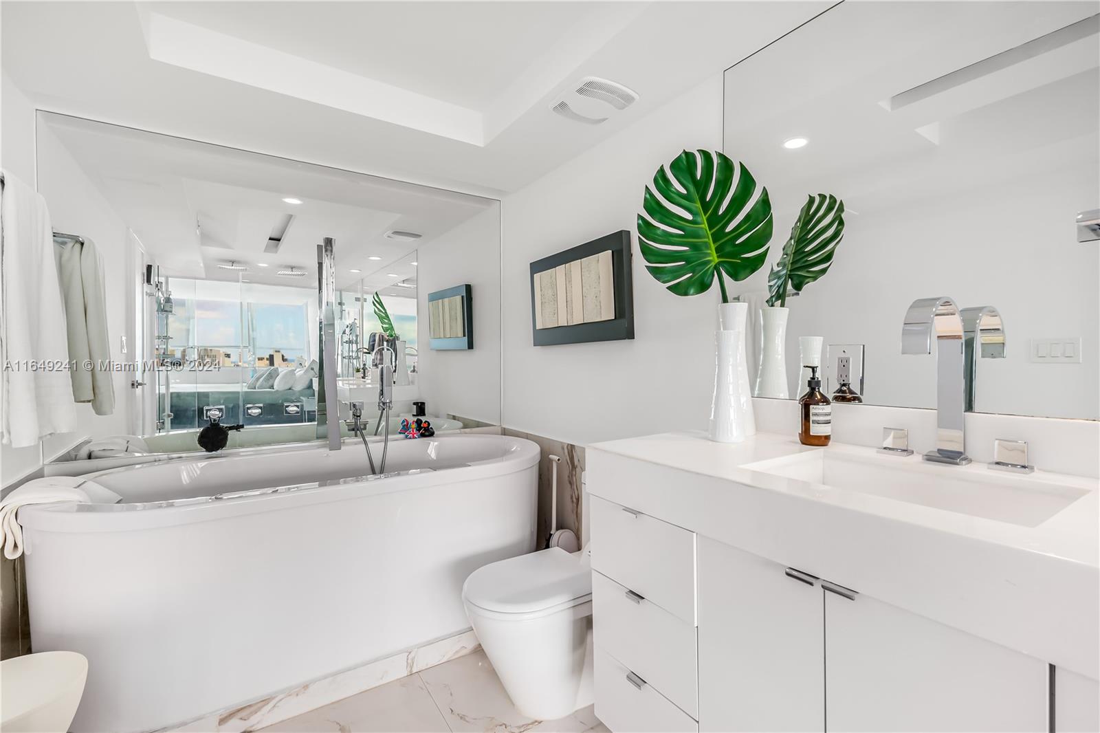 COSTA BRAVA CONDO - Residential