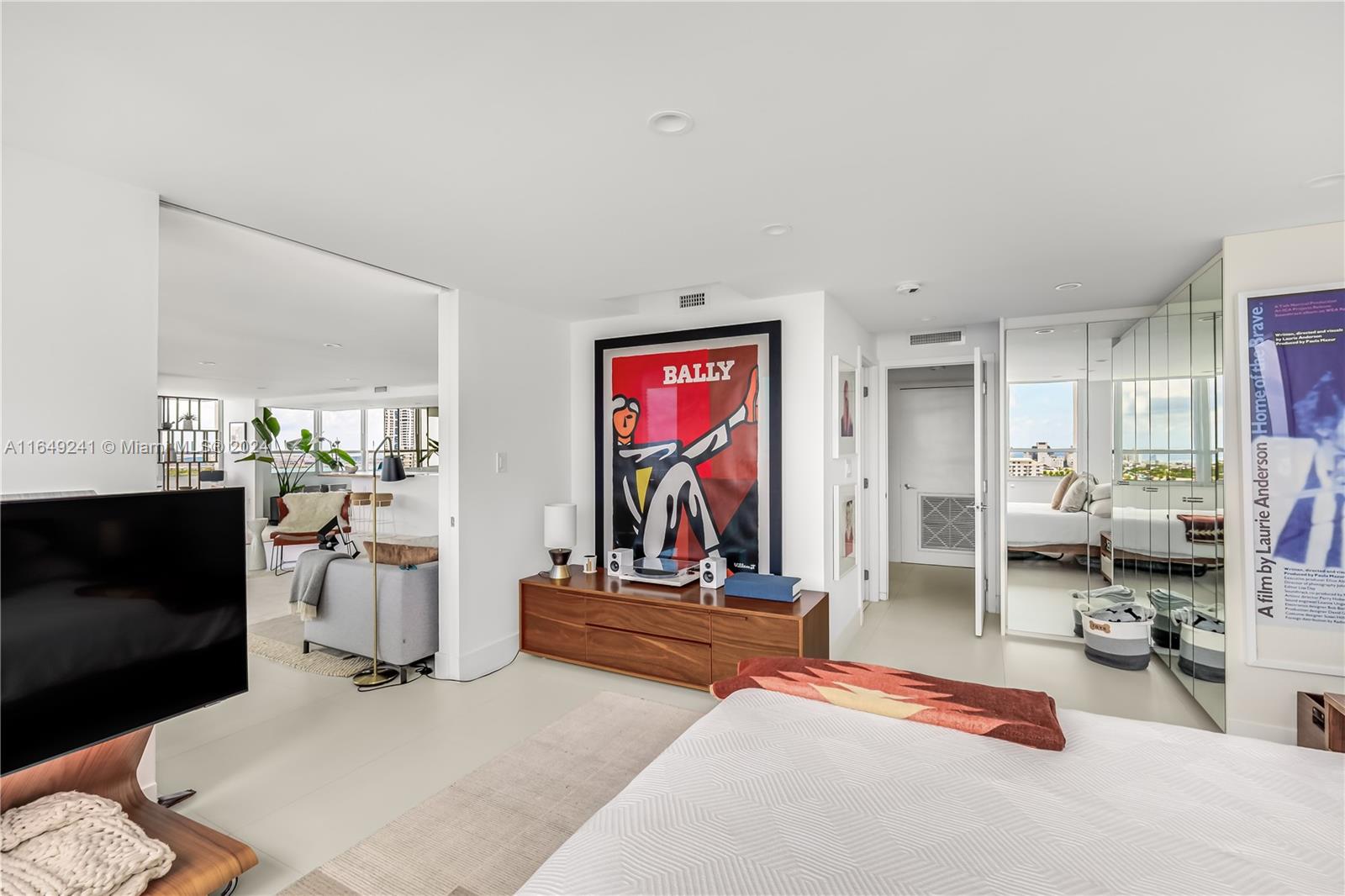 COSTA BRAVA CONDO - Residential