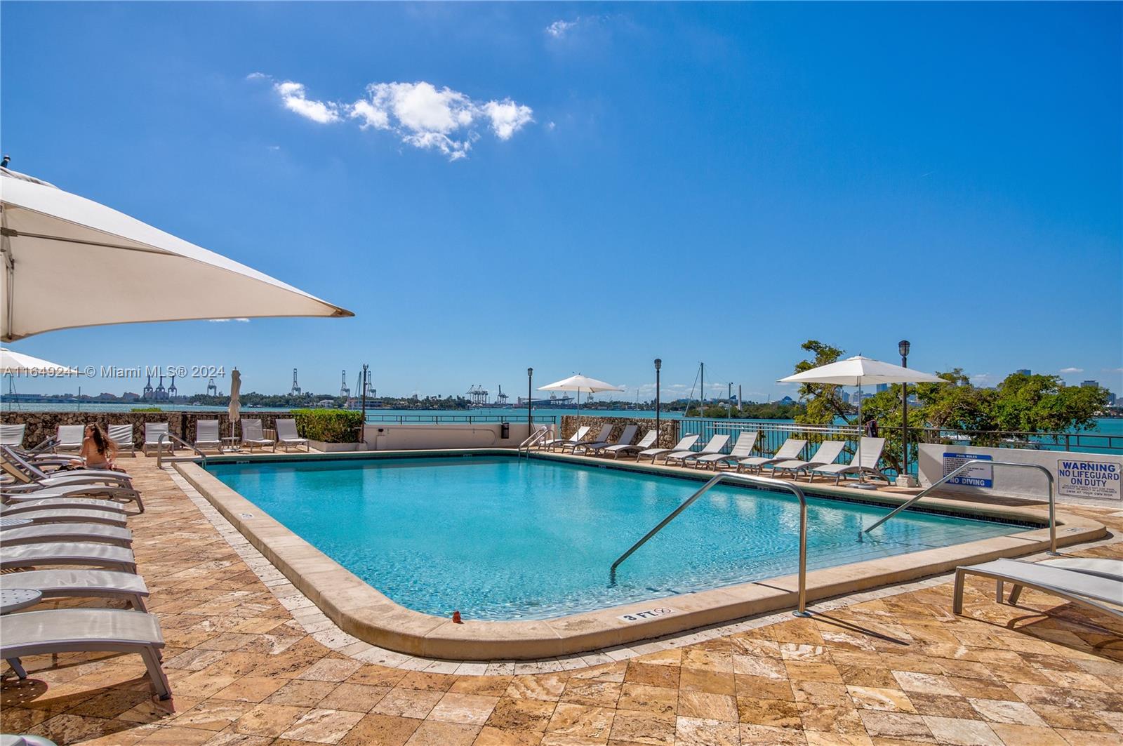 COSTA BRAVA CONDO - Residential