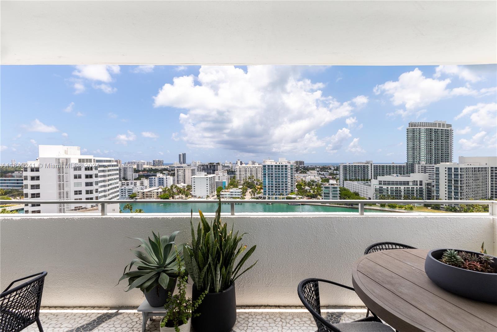 COSTA BRAVA CONDO - Residential