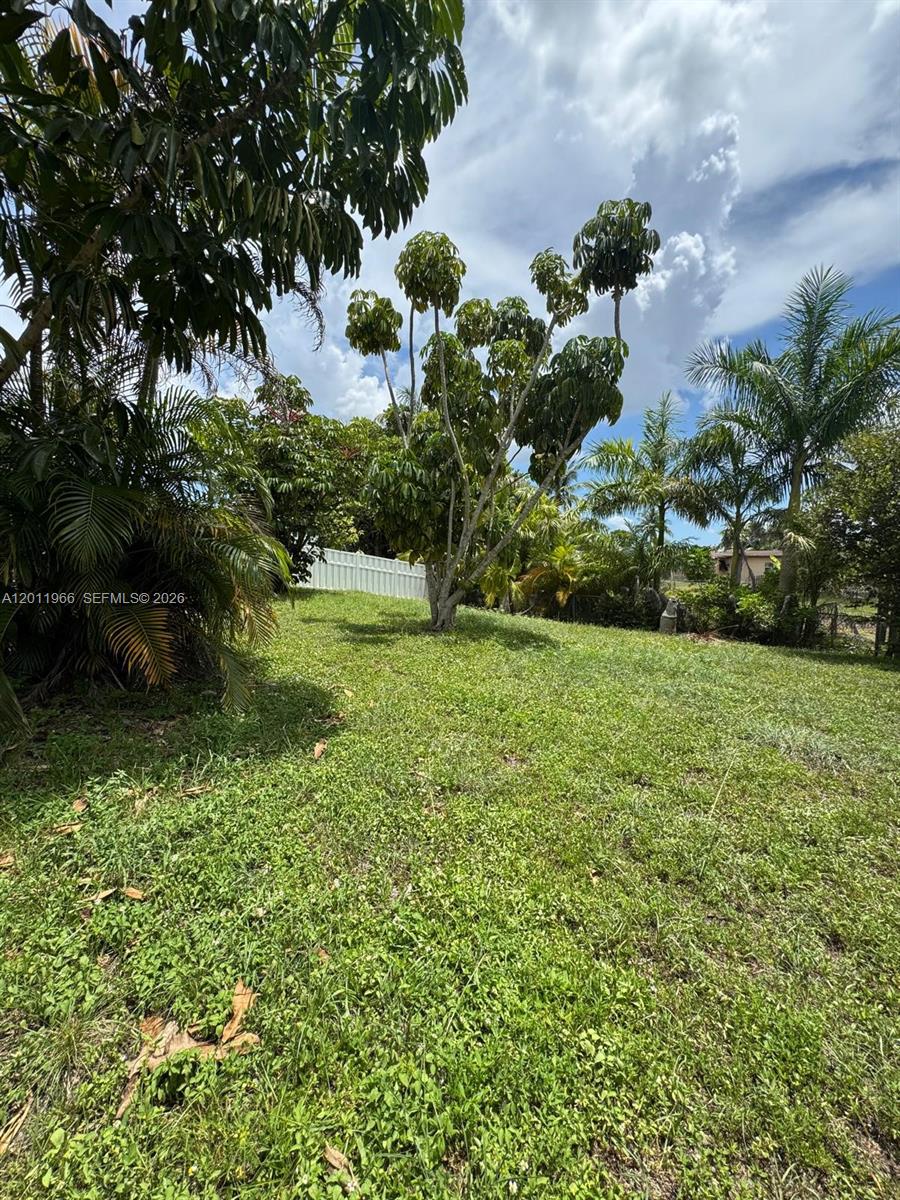 SUNRISE GOLF VLG SEC 24 - Residential