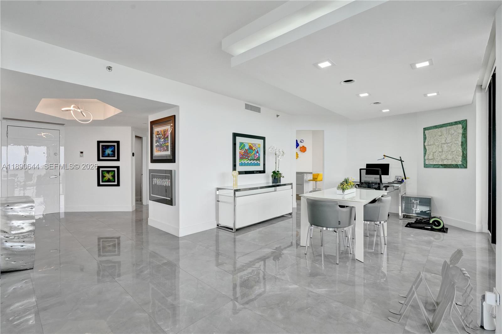 TERRACES NORTH TURNBERRY - Residential