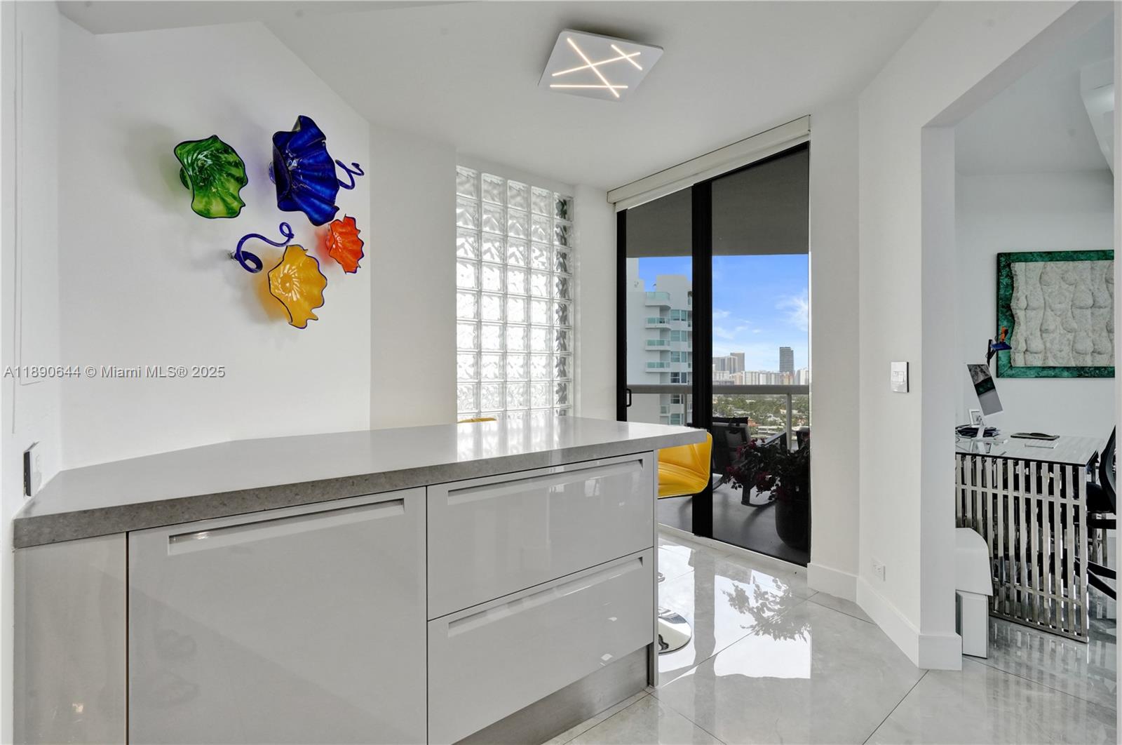 TERRACES NORTH TURNBERRY - Residential