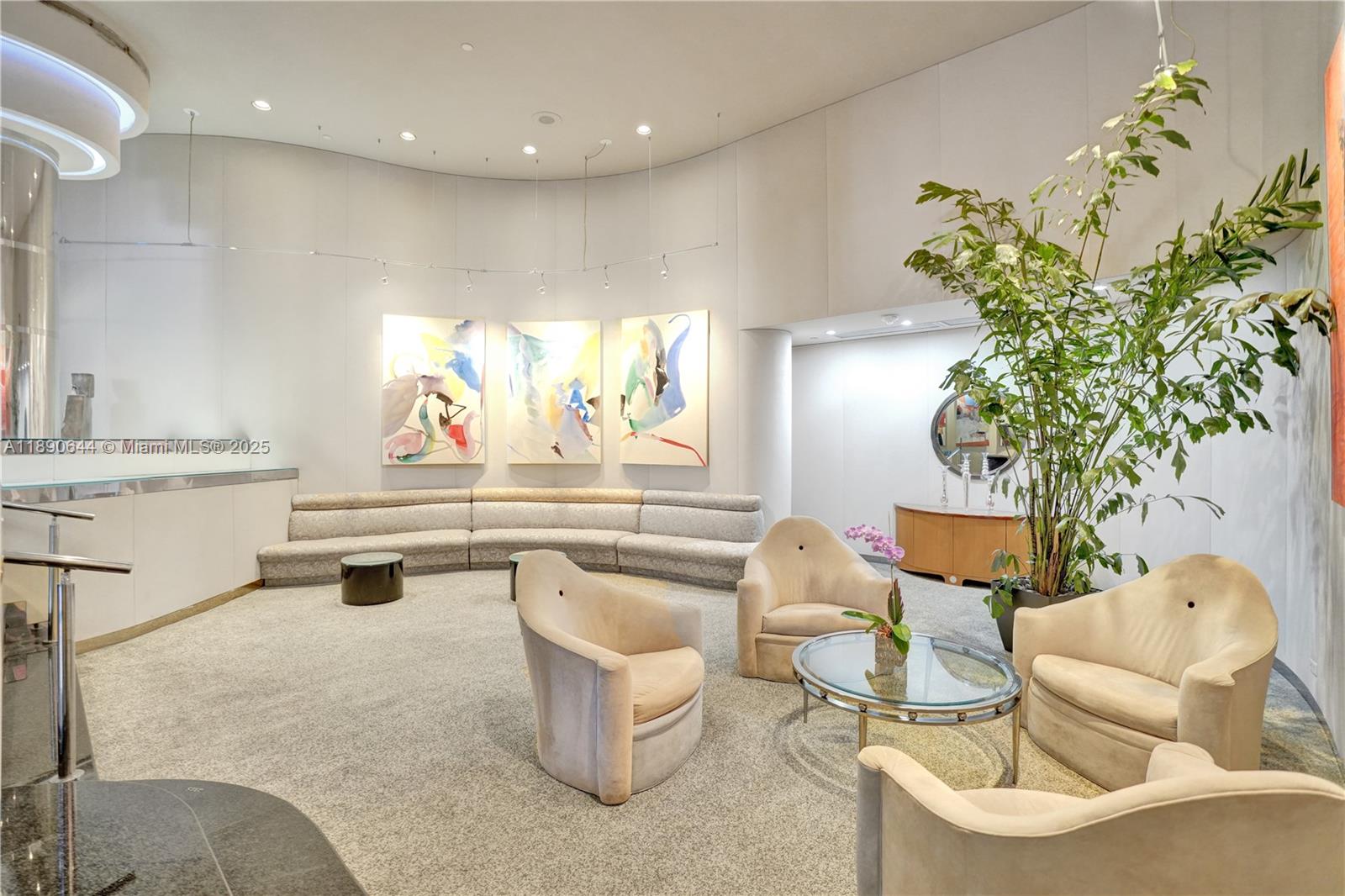 TERRACES NORTH TURNBERRY - Residential