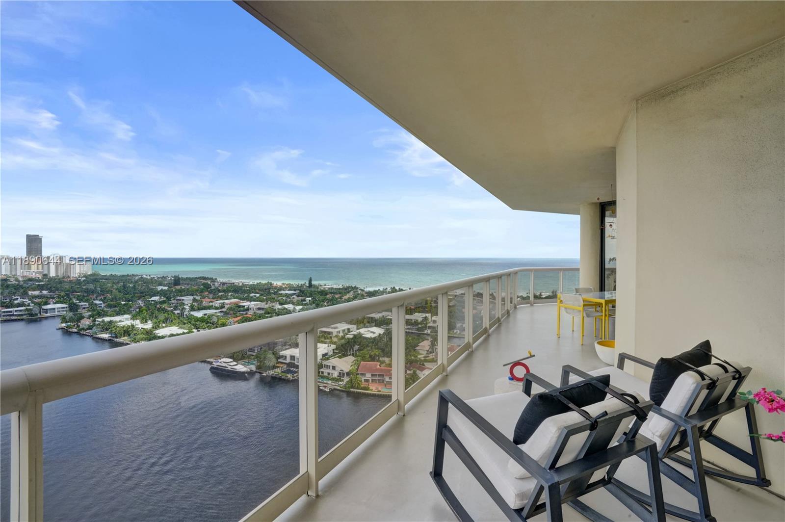 TERRACES NORTH TURNBERRY - Residential