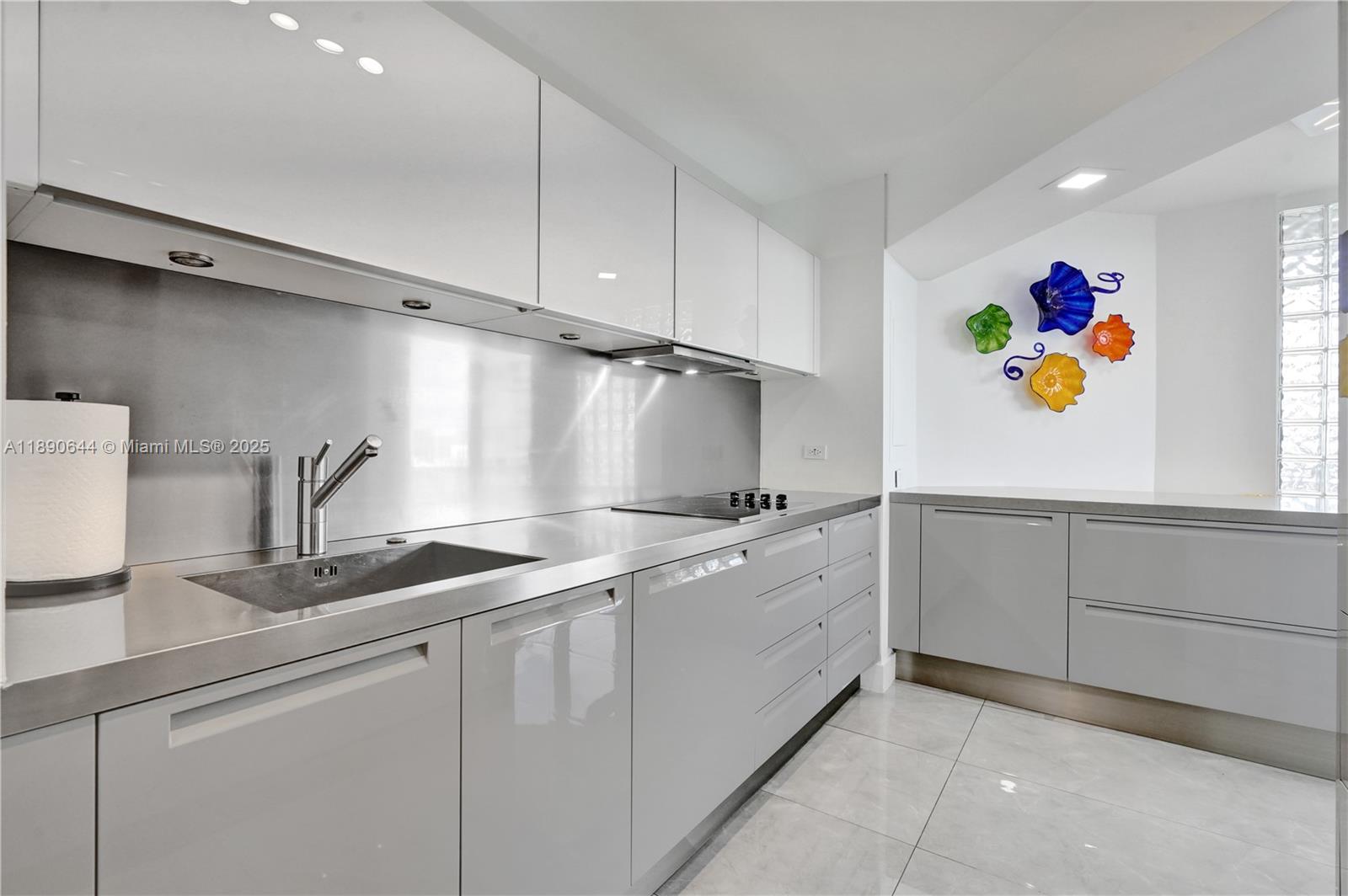 TERRACES NORTH TURNBERRY - Residential