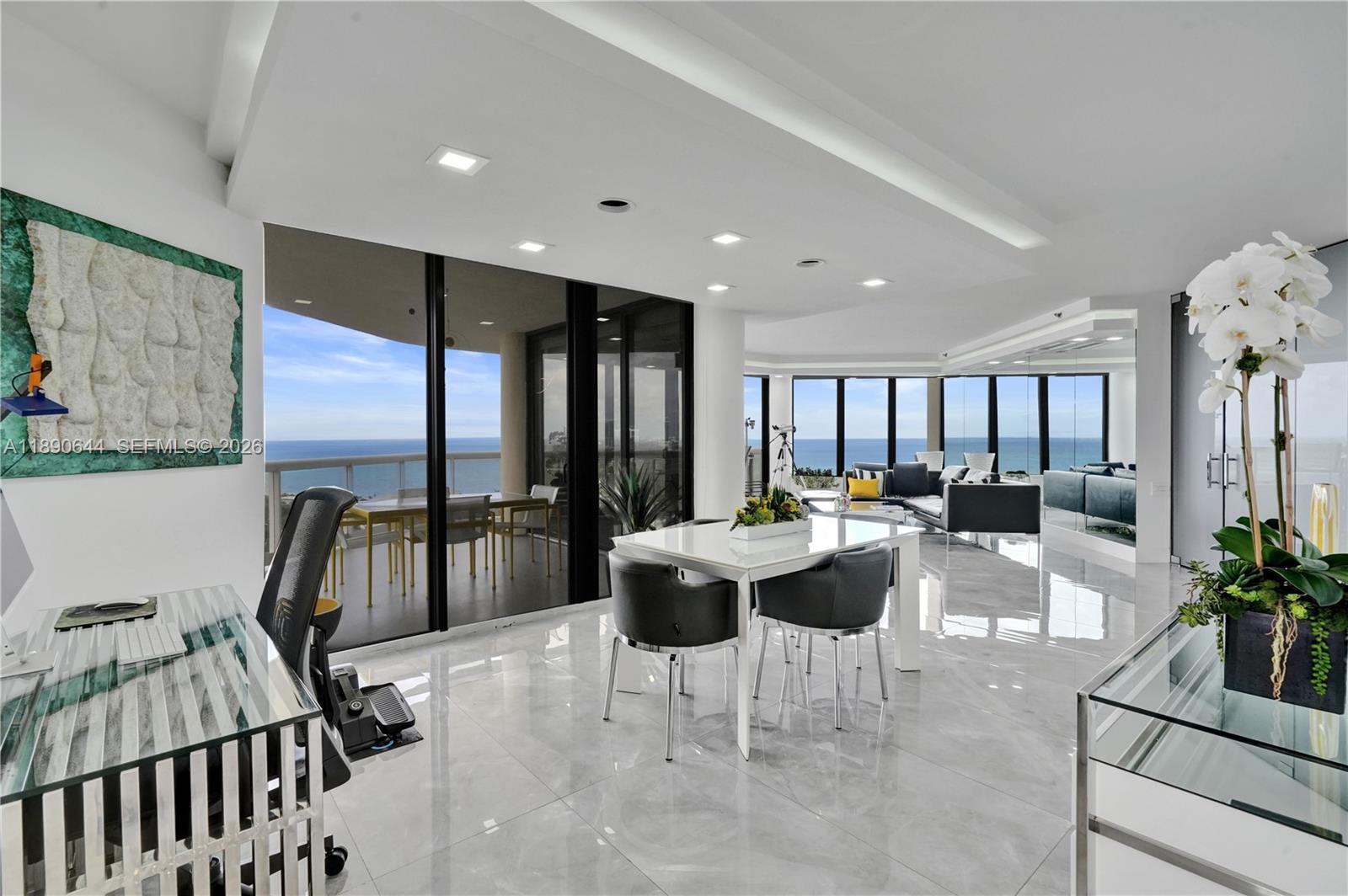 TERRACES NORTH TURNBERRY - Residential