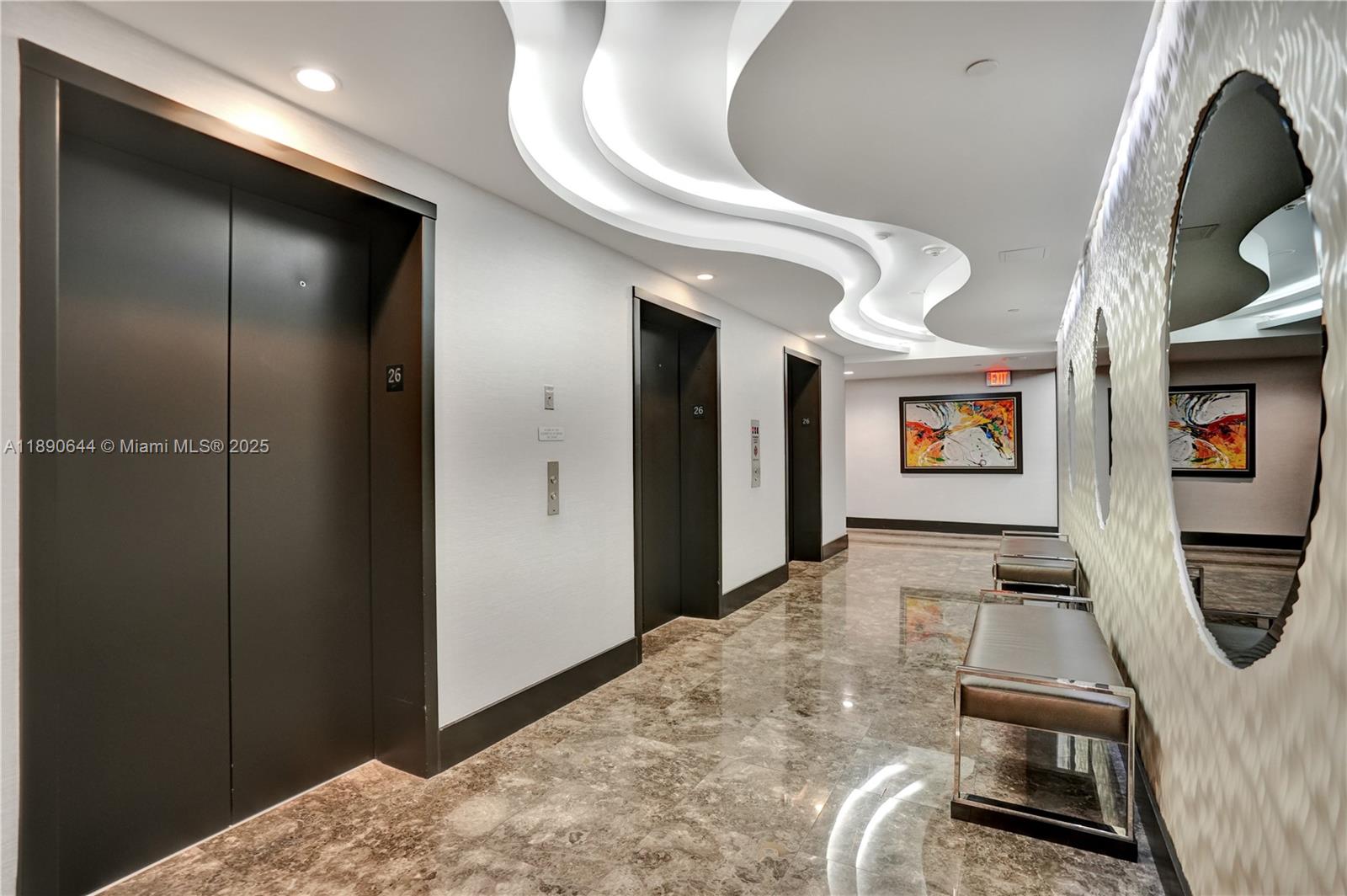 TERRACES NORTH TURNBERRY - Residential