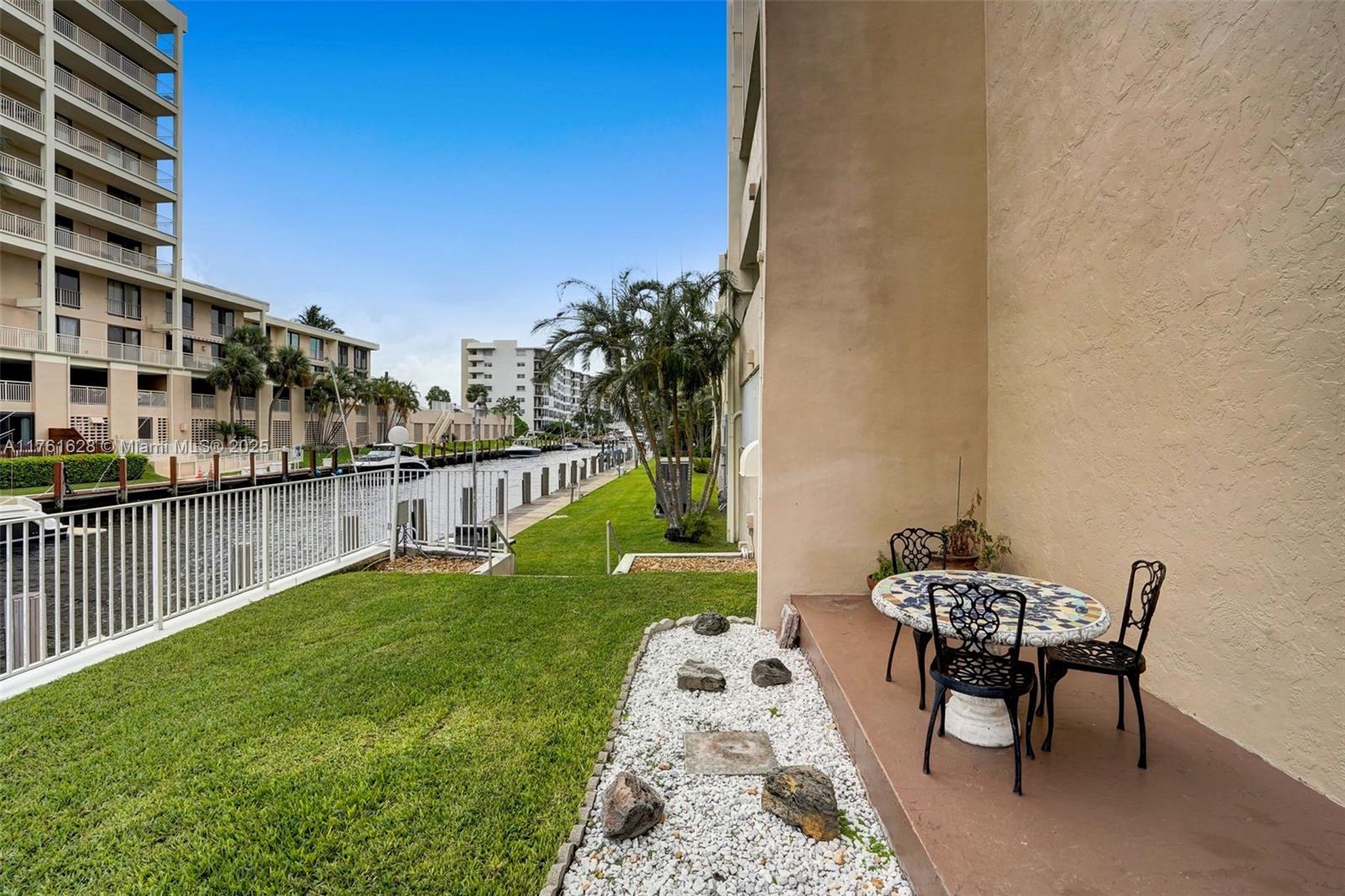 ROYAL MARINER CONDO - Residential