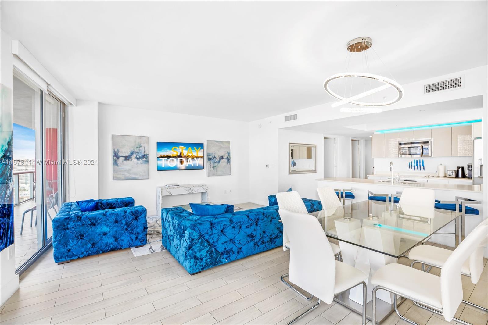 BEACHWALK CONDOMINIUM - Residential Lease