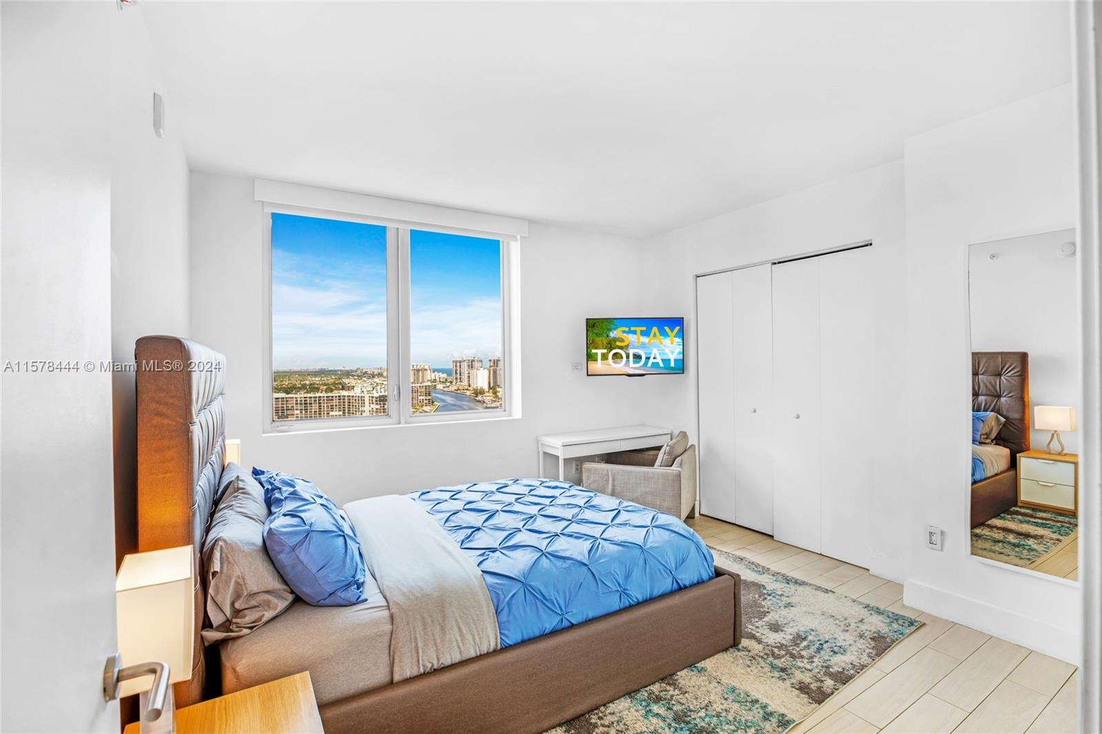 BEACHWALK CONDOMINIUM - Residential Lease