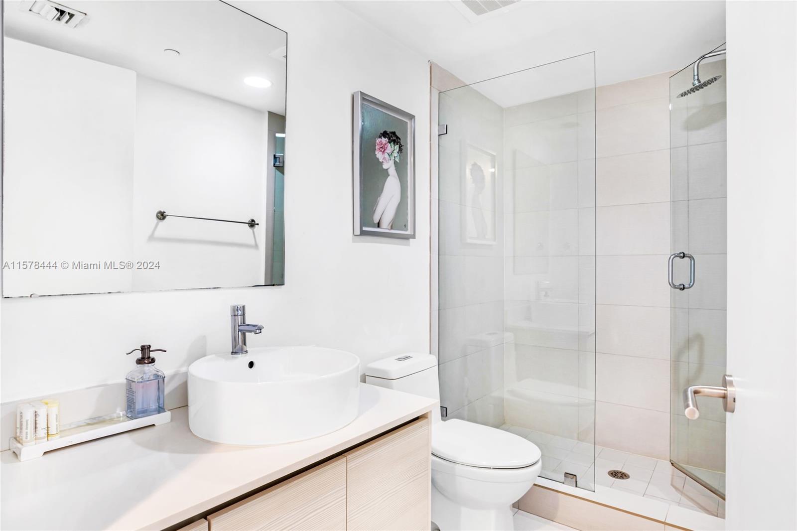 BEACHWALK CONDOMINIUM - Residential Lease