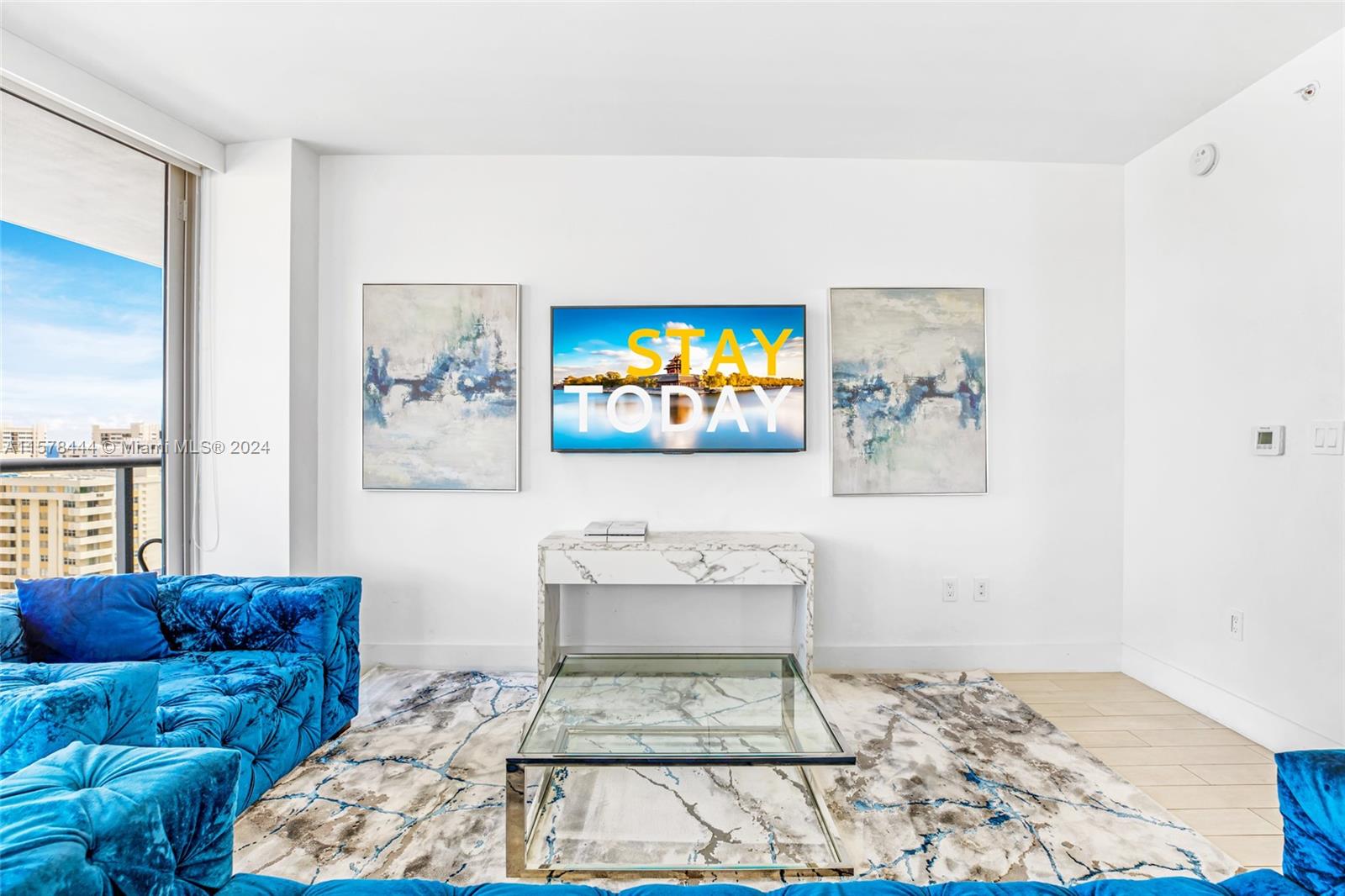 BEACHWALK CONDOMINIUM - Residential Lease