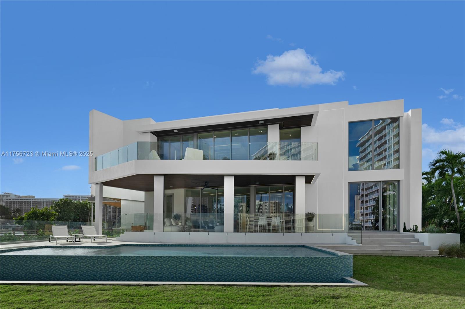 501 Palm Dr, Hallandale Beach, FL, 33009/$55,000 3 501 Palm Dr