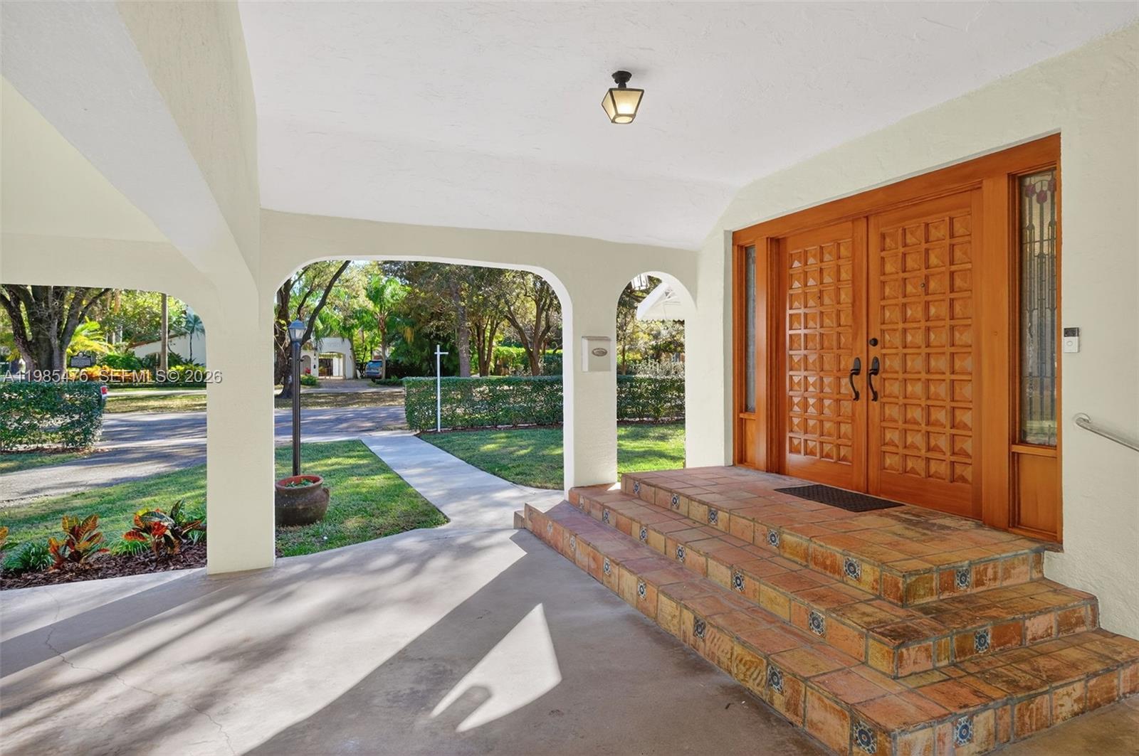 CORAL GABLES SEC E - Residential Lease