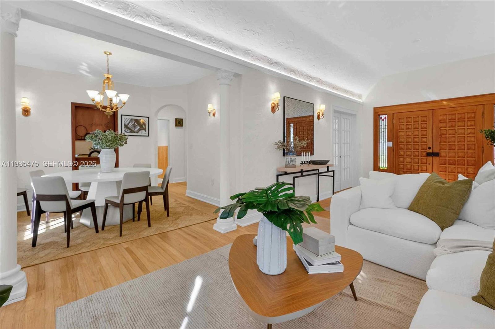 CORAL GABLES SEC E - Residential Lease