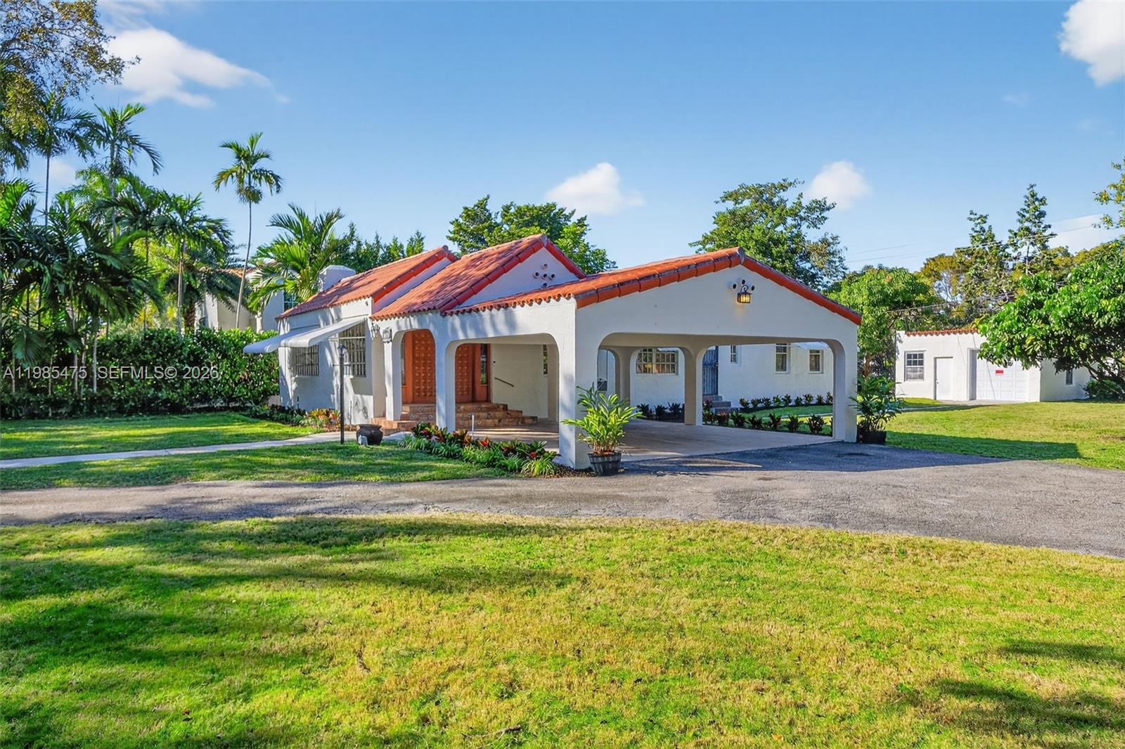 CORAL GABLES SEC E - Residential Lease