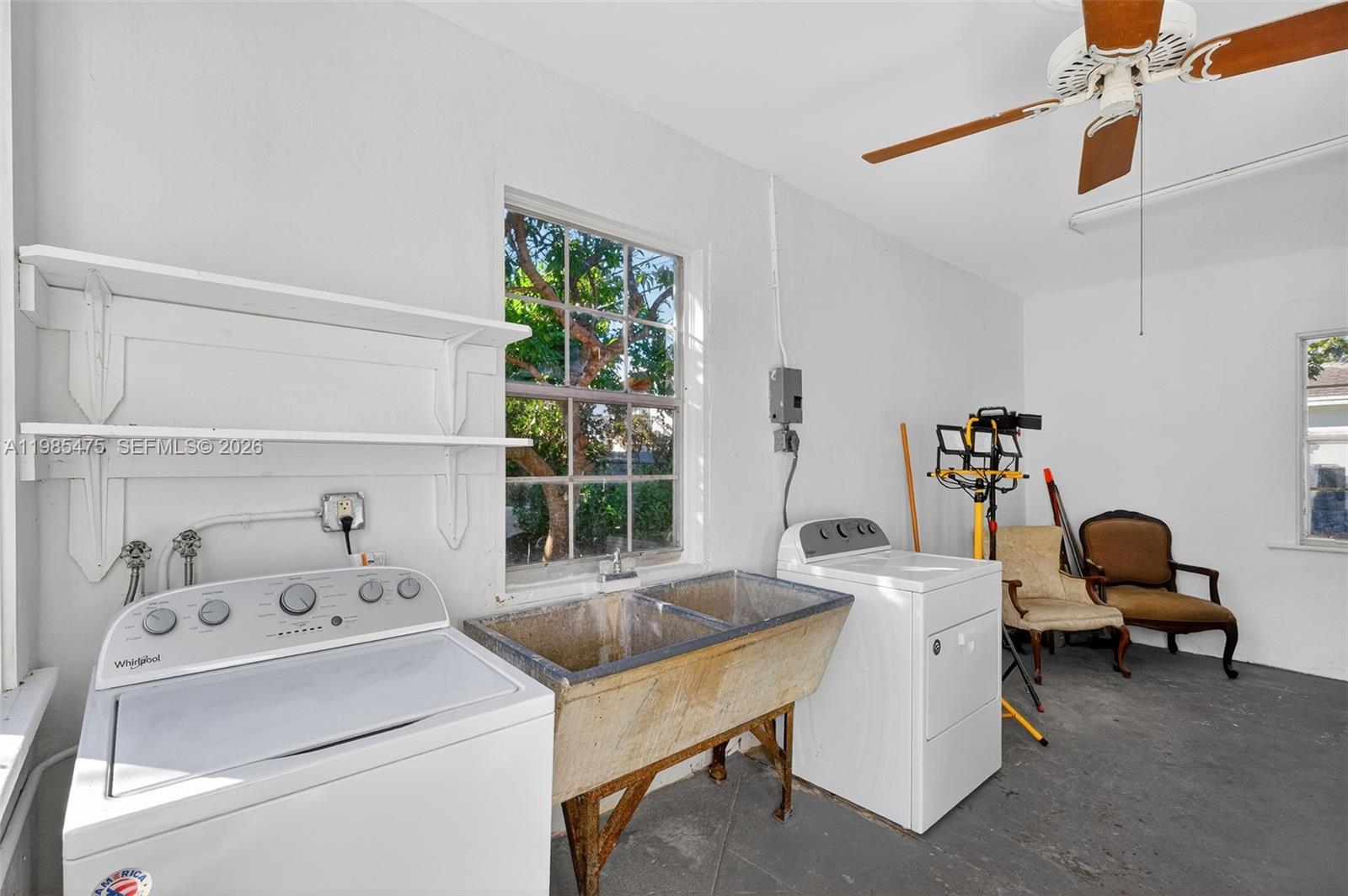 CORAL GABLES SEC E - Residential Lease