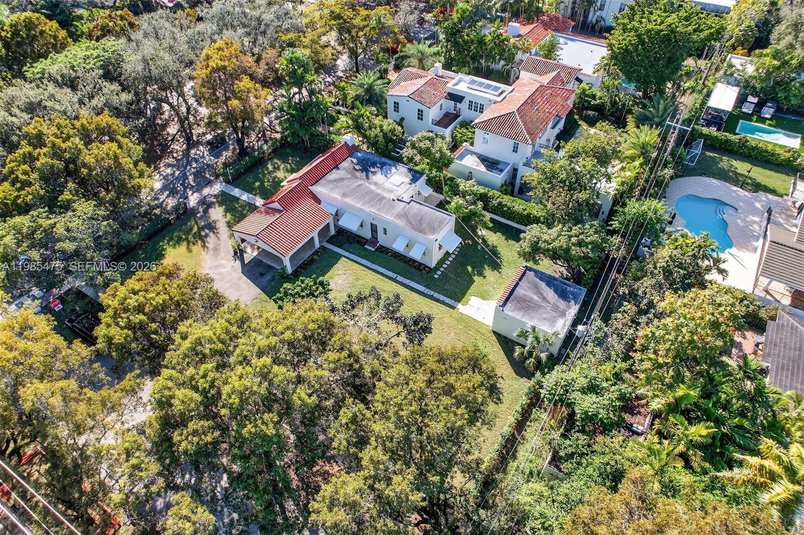 CORAL GABLES SEC E - Residential Lease