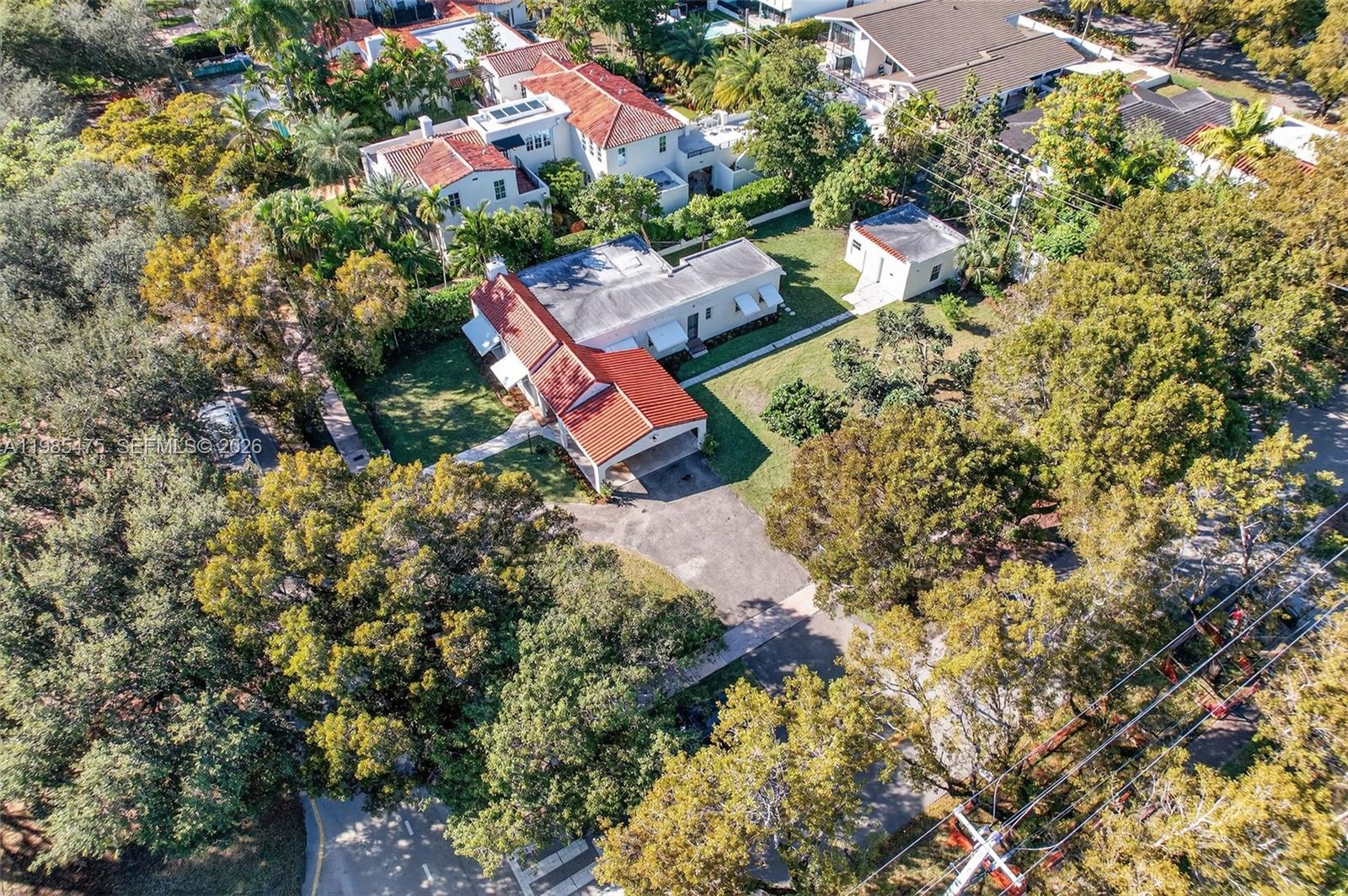 CORAL GABLES SEC E - Residential Lease