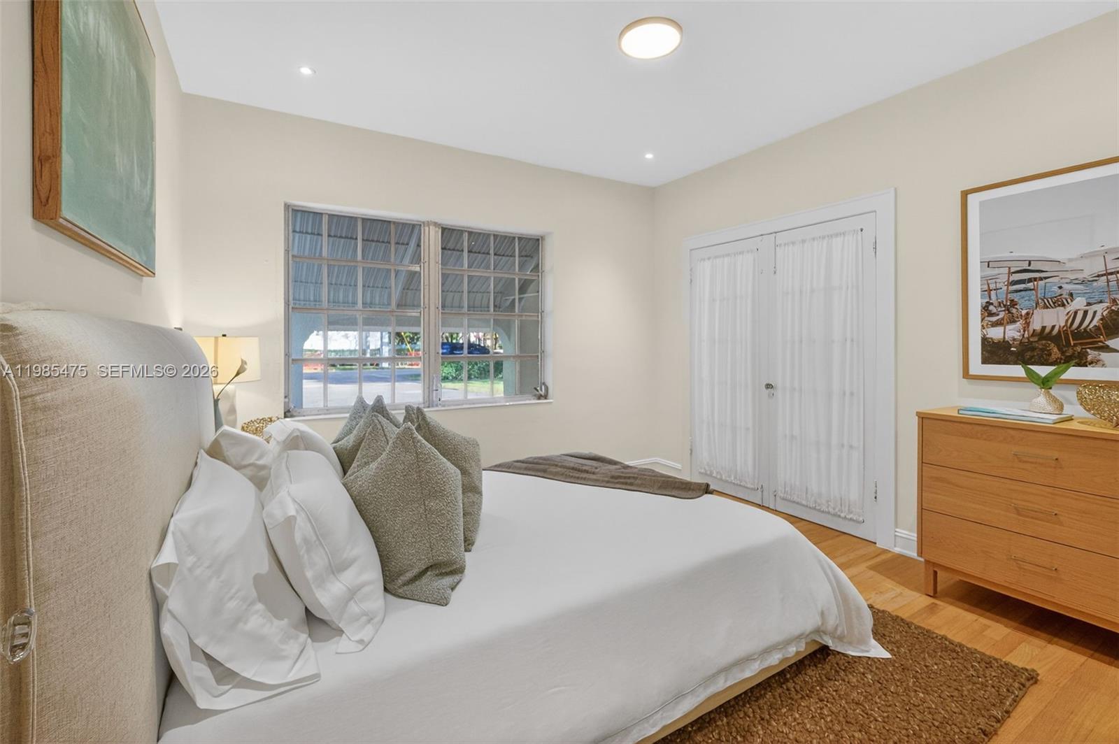 CORAL GABLES SEC E - Residential Lease