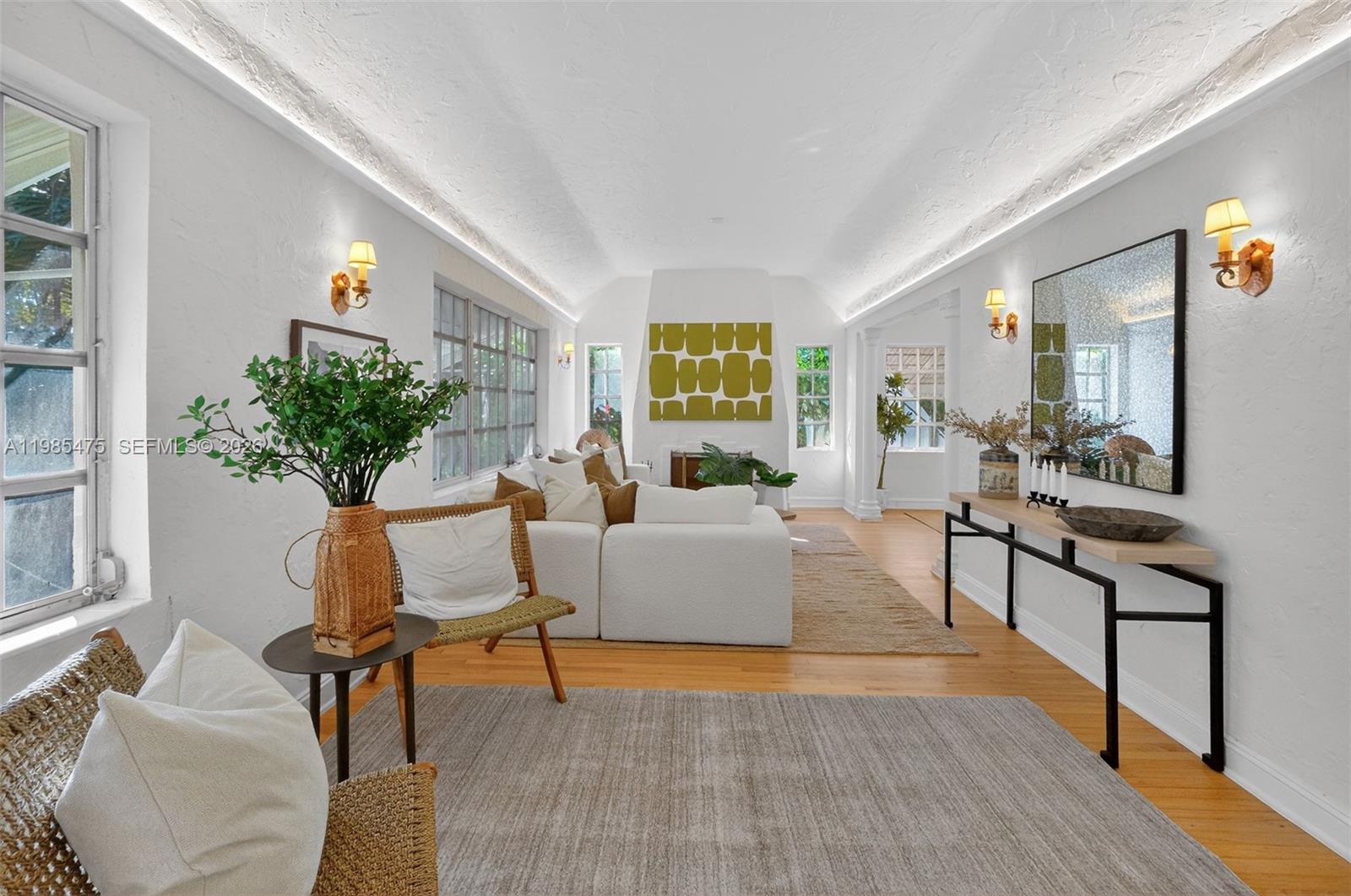 CORAL GABLES SEC E - Residential Lease