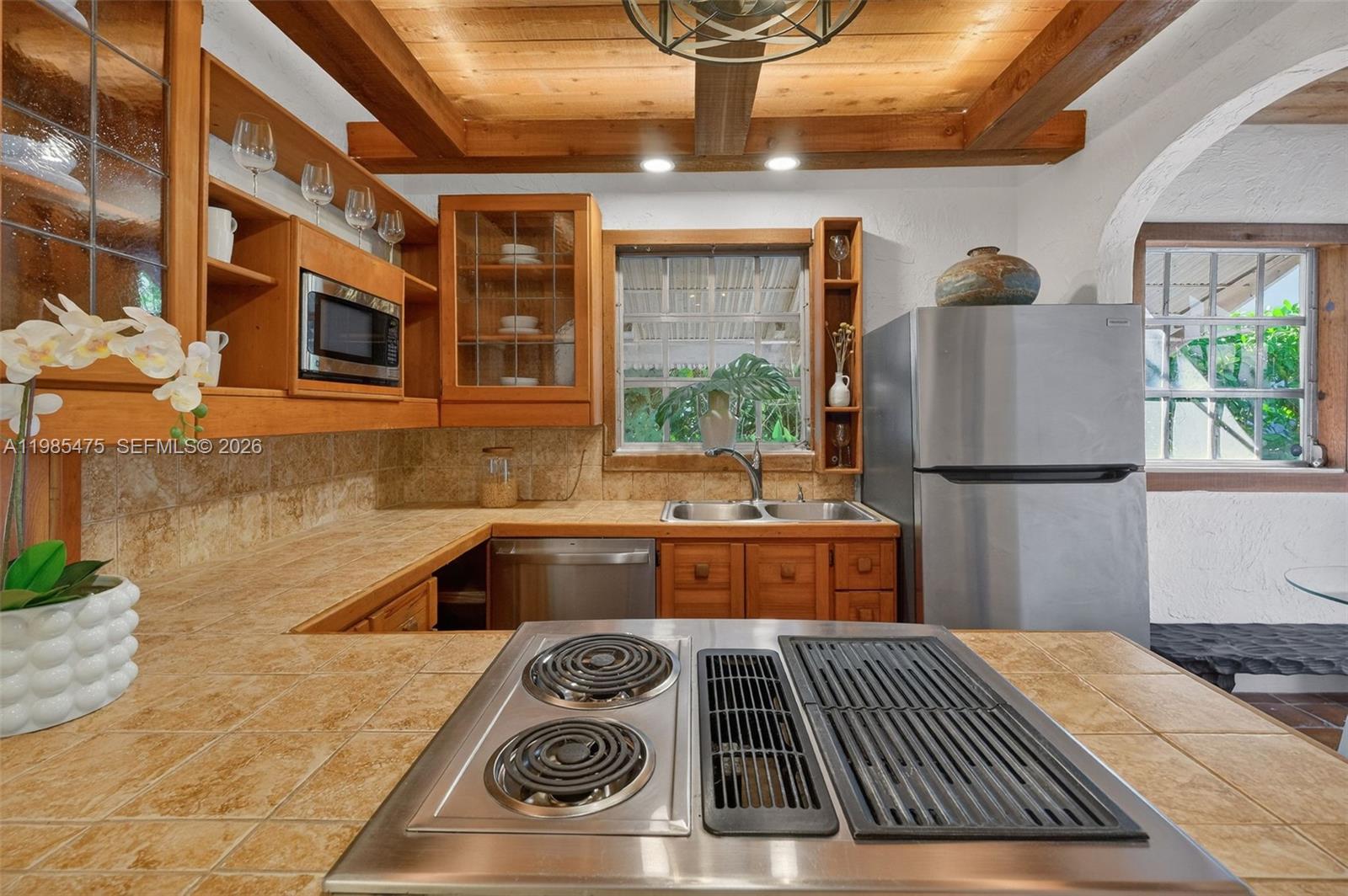 CORAL GABLES SEC E - Residential Lease