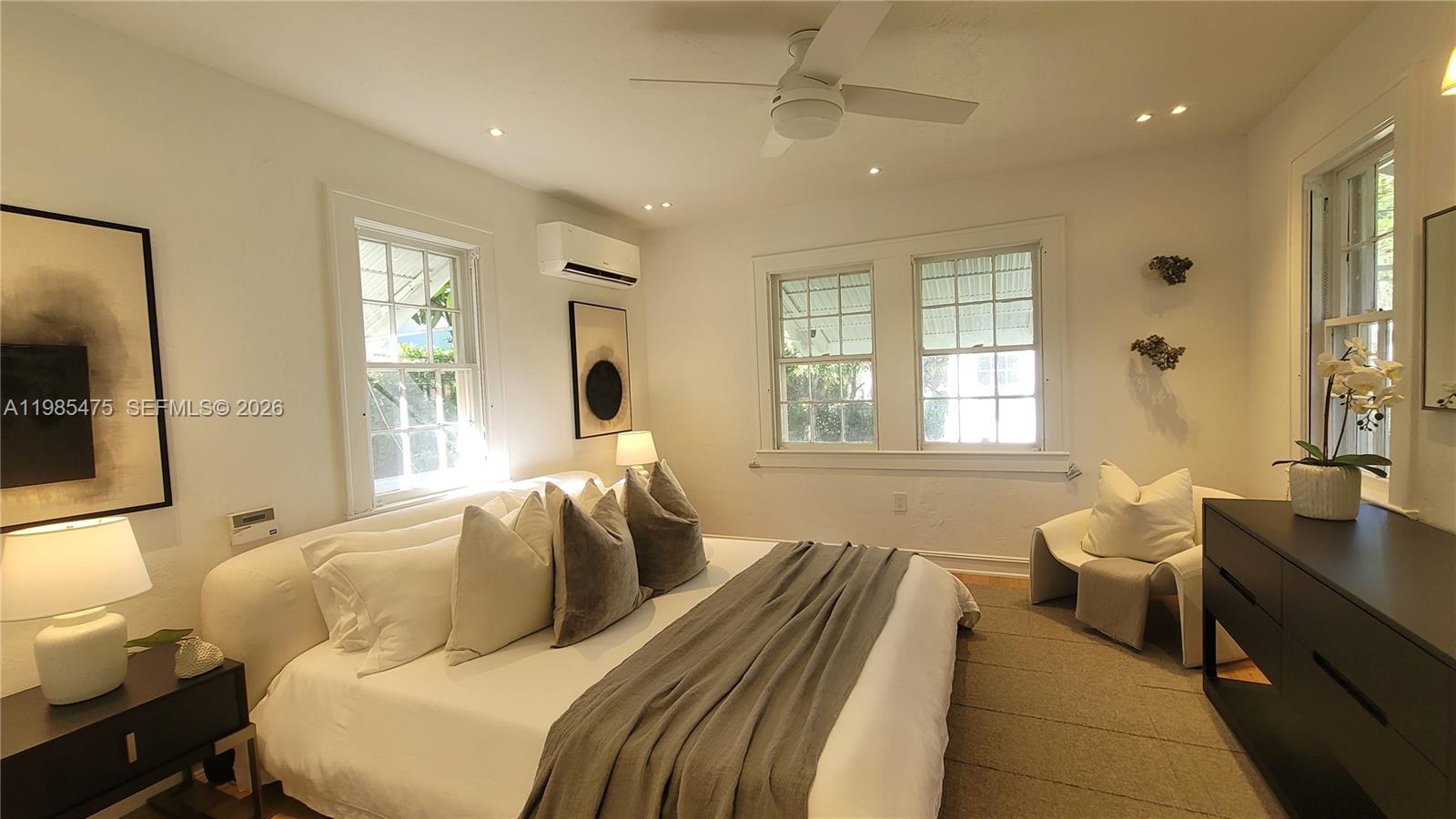 CORAL GABLES SEC E - Residential Lease