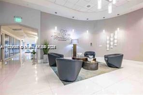 THE CLUB AT BRICKELL BAY - Residential