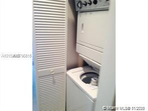 VIZCAYNE SOUTH CONDO - Residential Lease