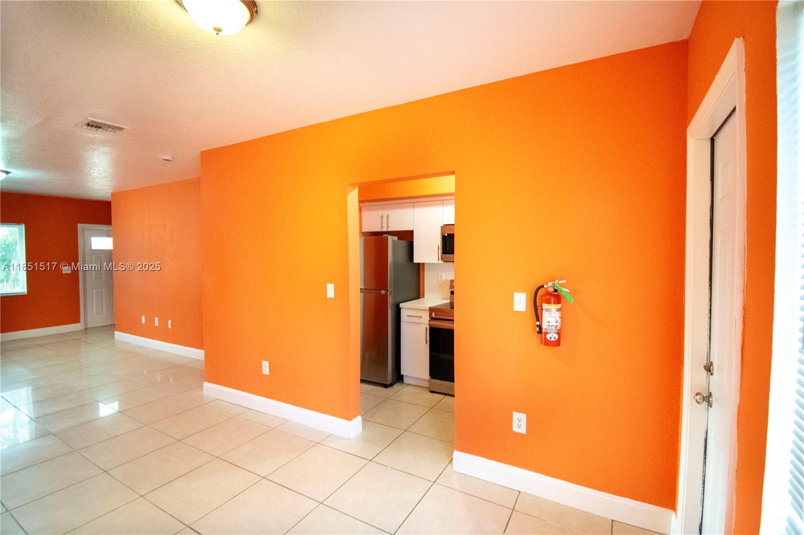 SUNSET PALM VILLAS CONDO - Residential