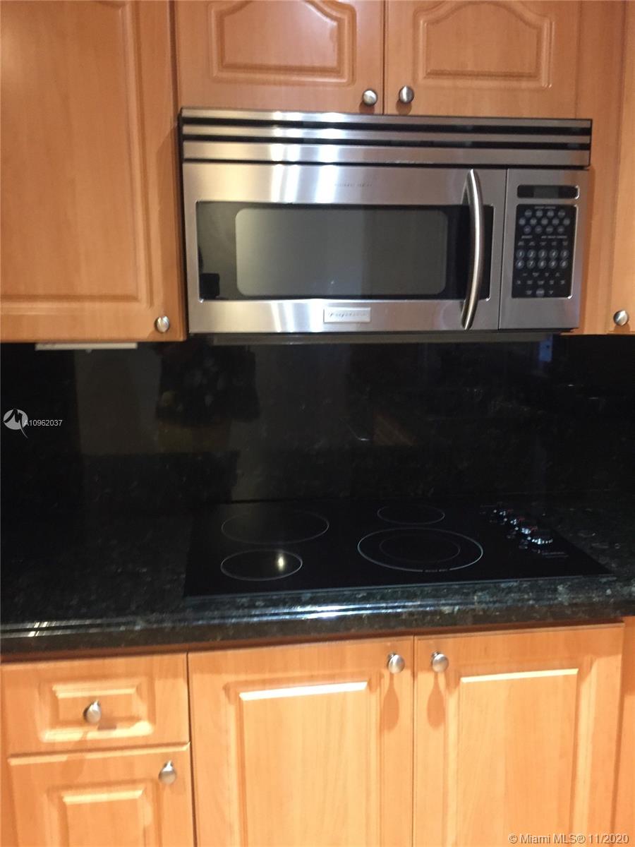 SOLEIL AT FONTAINEBLEAU C - Residential Lease