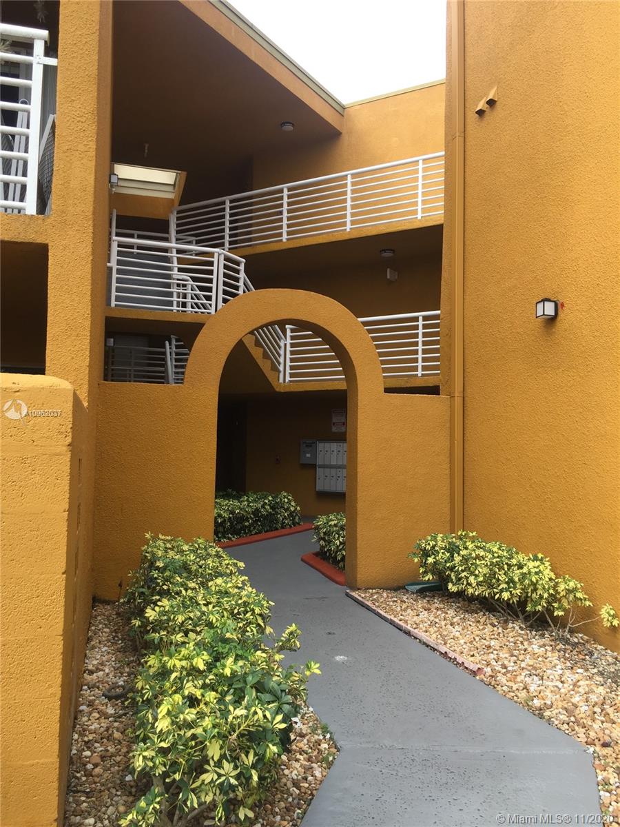 SOLEIL AT FONTAINEBLEAU C - Residential Lease