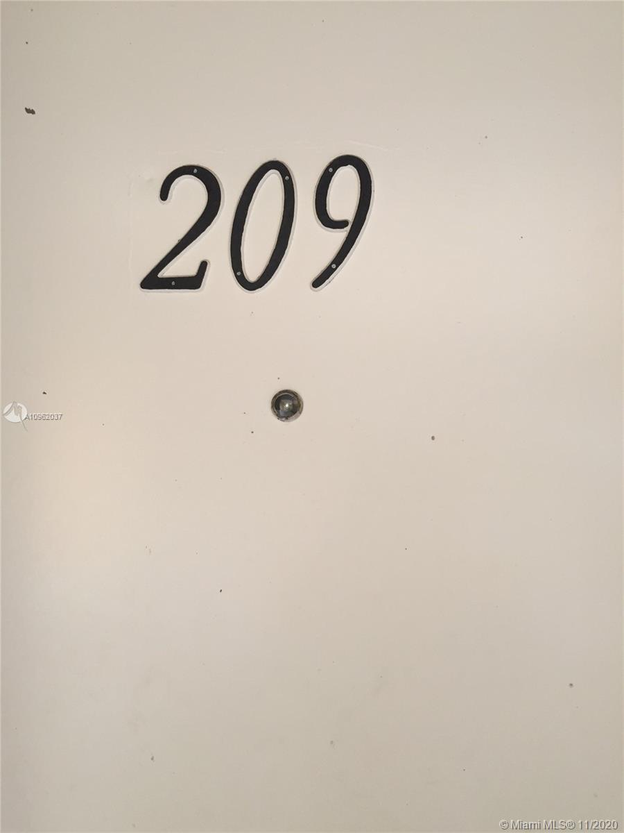 SOLEIL AT FONTAINEBLEAU C - Residential Lease