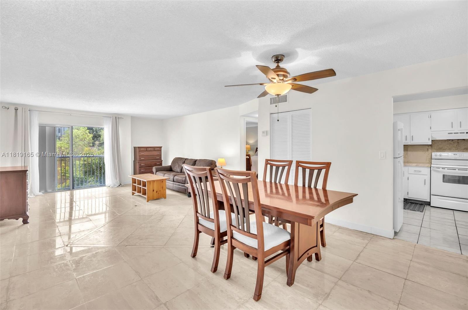 17800 Atlantic Blvd 303