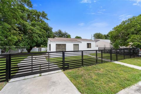 Photo of 165 NW 46th St, Miami, FL 33127 (MLS # A11891084)
