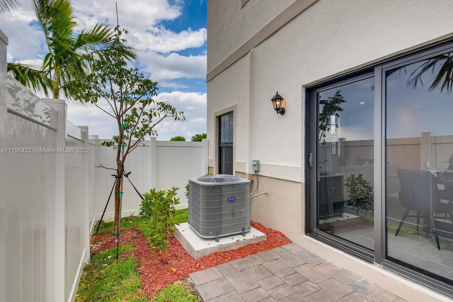 Regal Palm Square - Residential