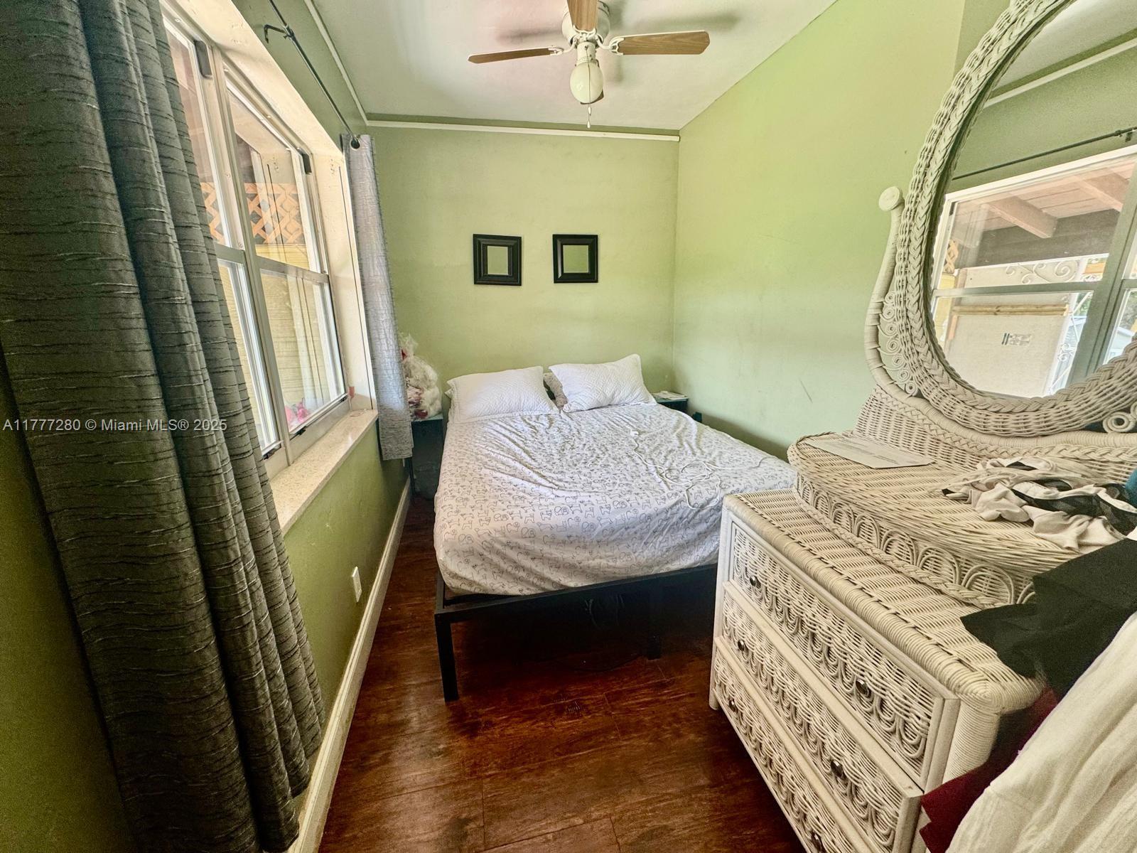 HOLLYWOOD SOUTH SIDE ADD - Residential Income