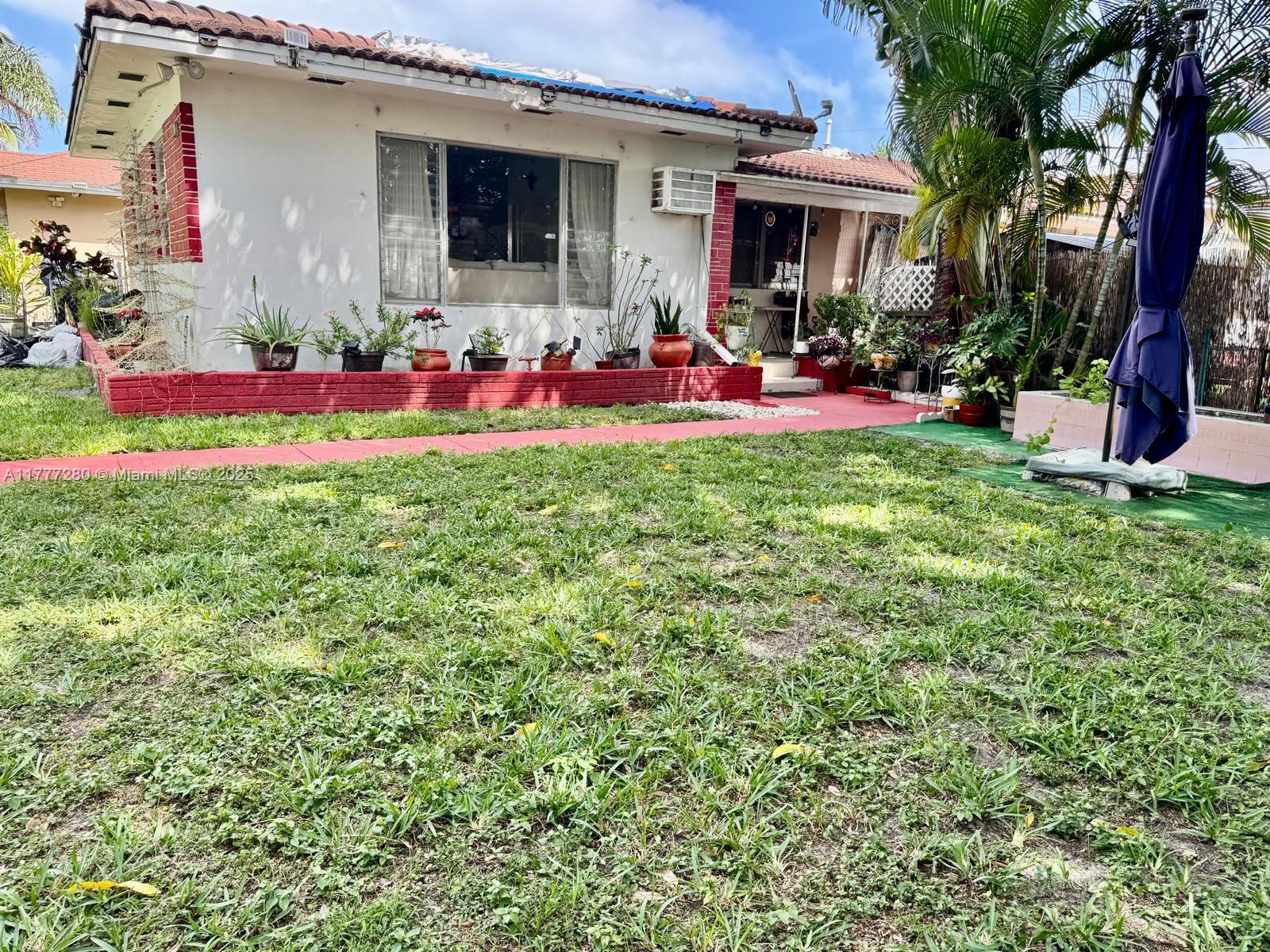 HOLLYWOOD SOUTH SIDE ADD - Residential Income