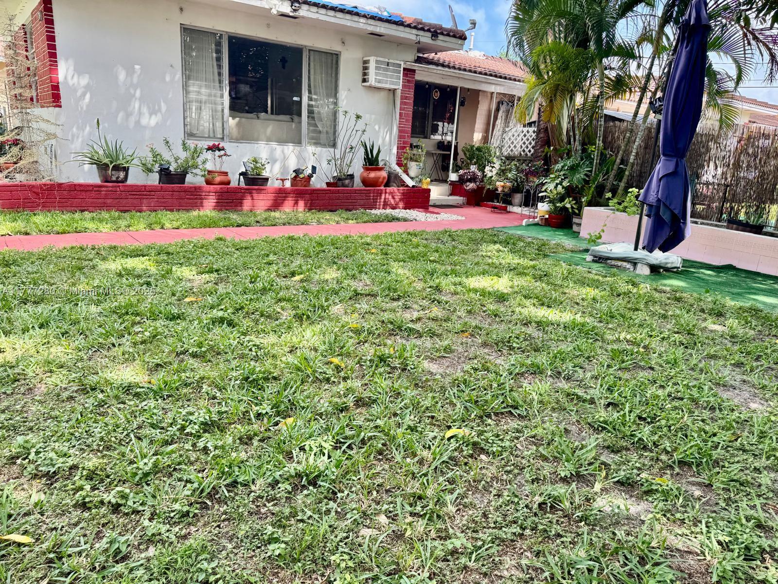 HOLLYWOOD SOUTH SIDE ADD - Residential Income