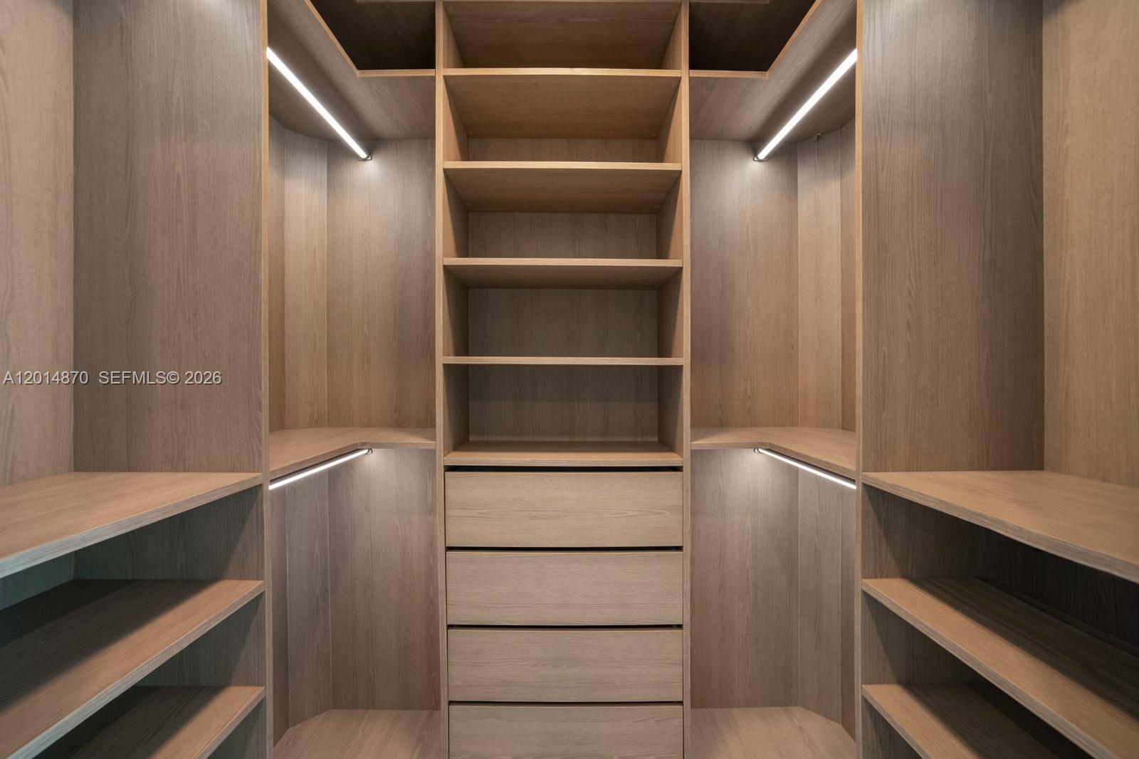 Casamar Condo - Residential