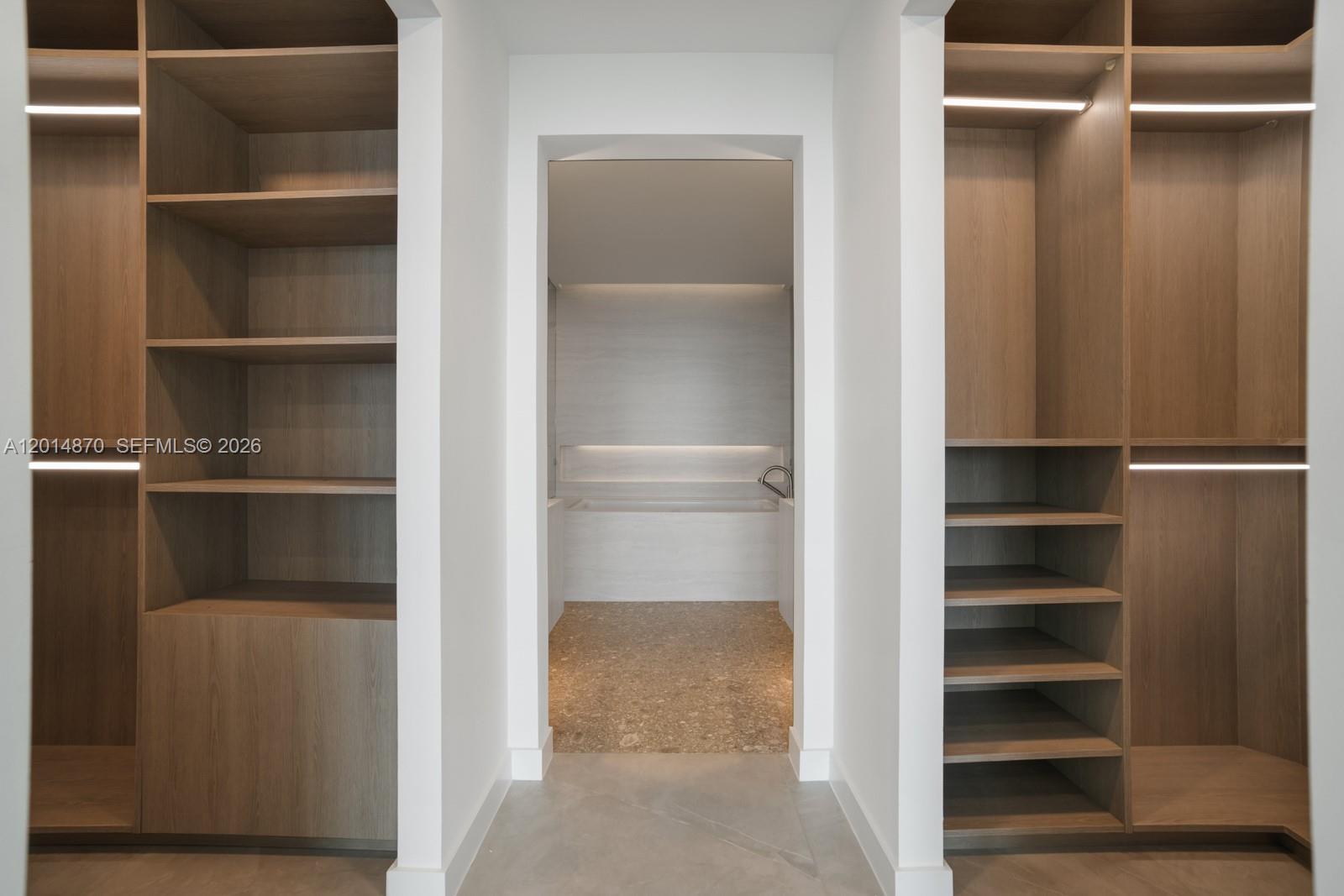 Casamar Condo - Residential